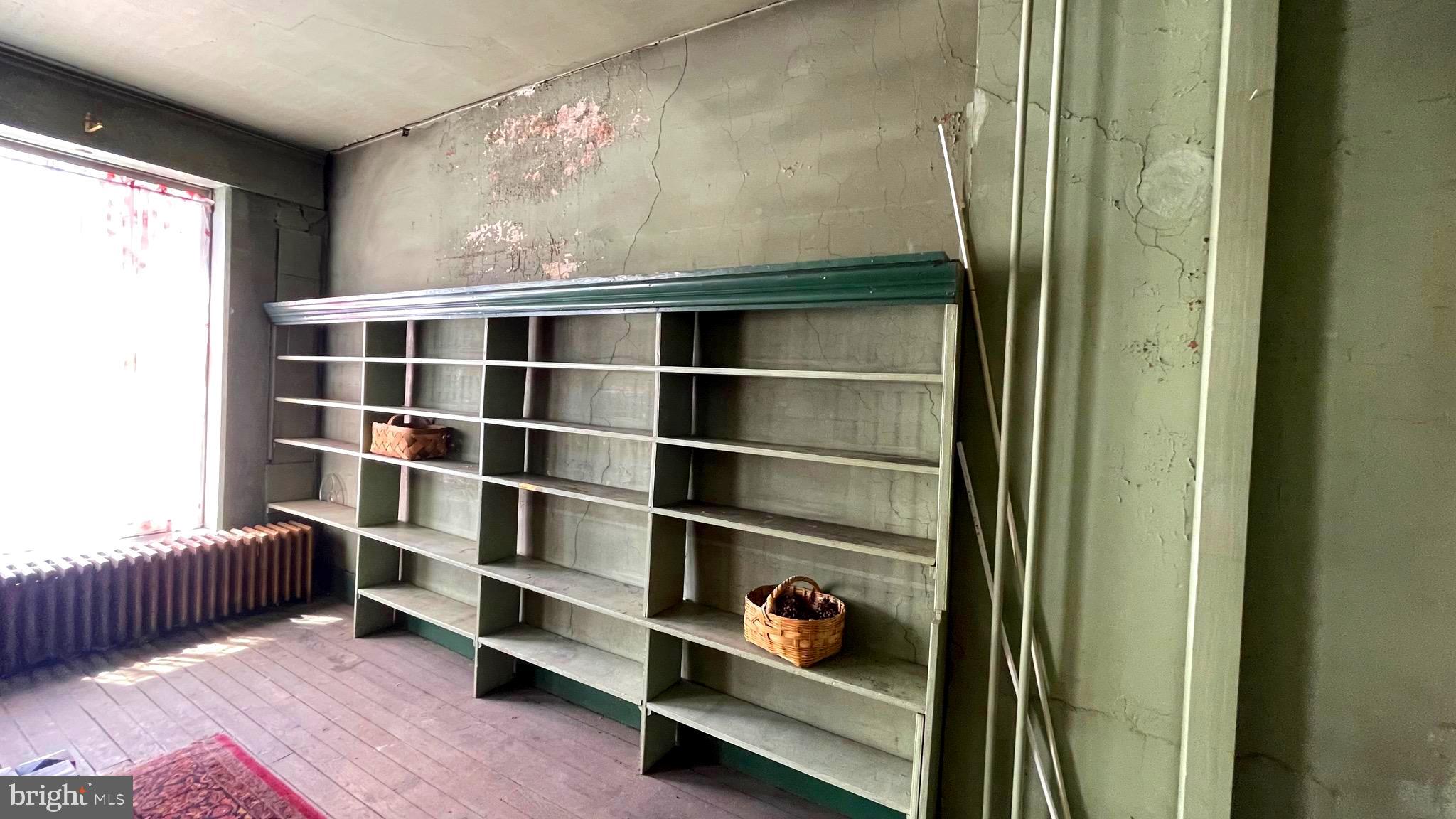 CITY OF MARTINSBURG - Commercial Sale