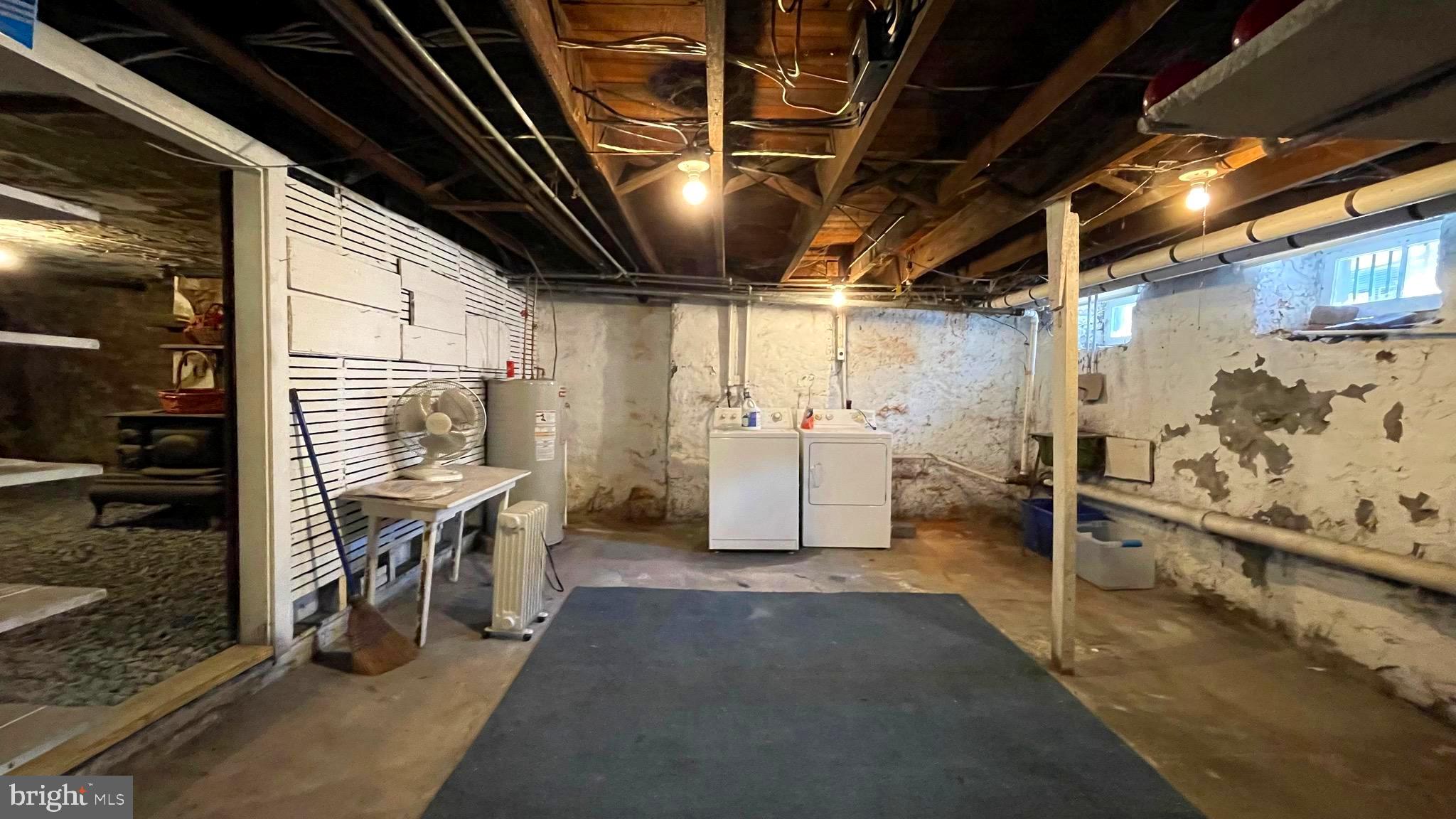 CITY OF MARTINSBURG - Commercial Sale