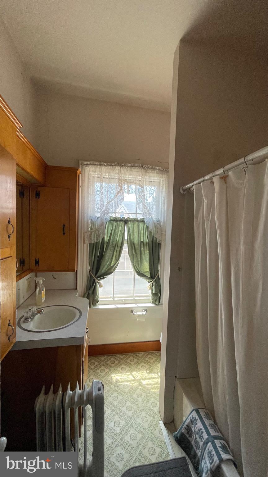 CITY OF MARTINSBURG - Commercial Sale