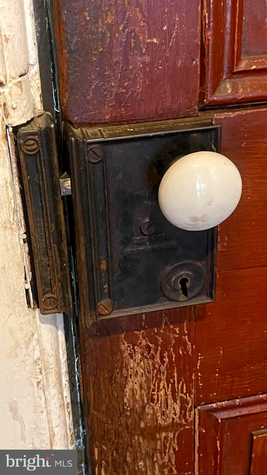 CITY OF MARTINSBURG - Commercial Sale