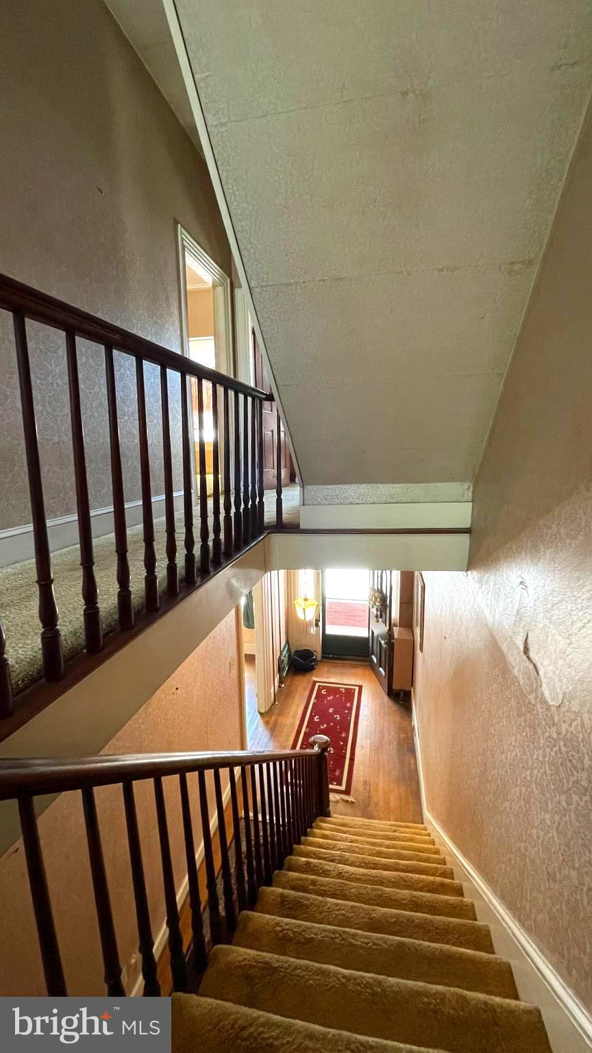 CITY OF MARTINSBURG - Commercial Sale