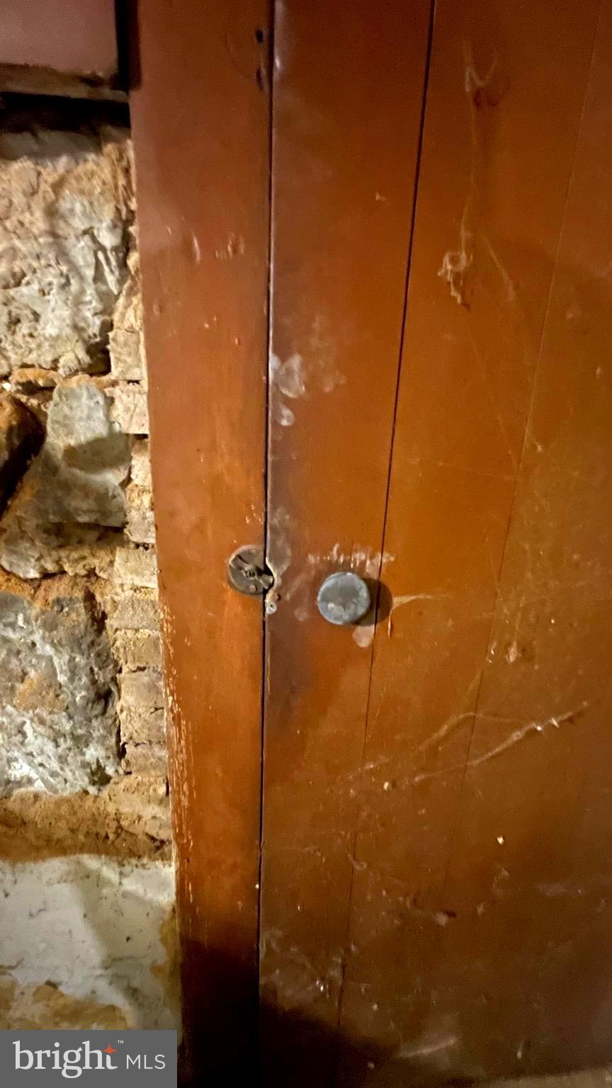 CITY OF MARTINSBURG - Commercial Sale