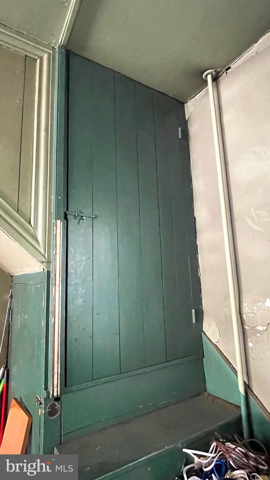 CITY OF MARTINSBURG - Commercial Sale