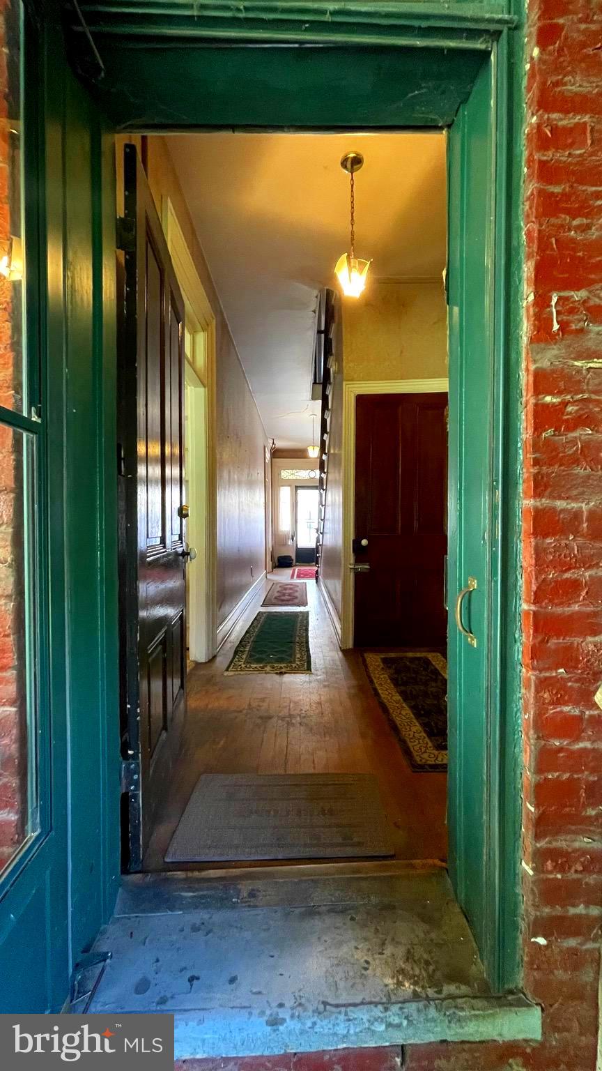 CITY OF MARTINSBURG - Commercial Sale