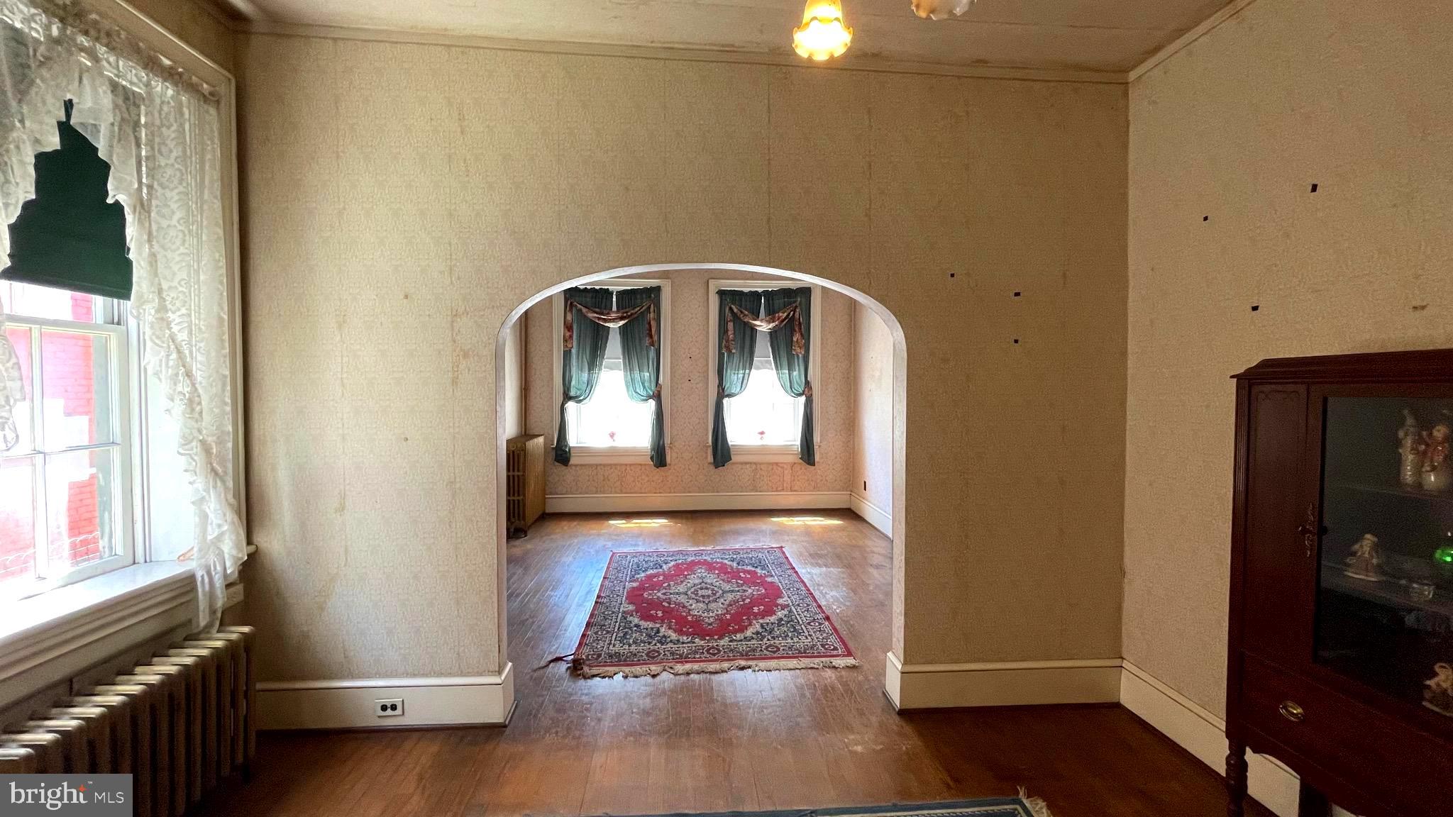 CITY OF MARTINSBURG - Commercial Sale