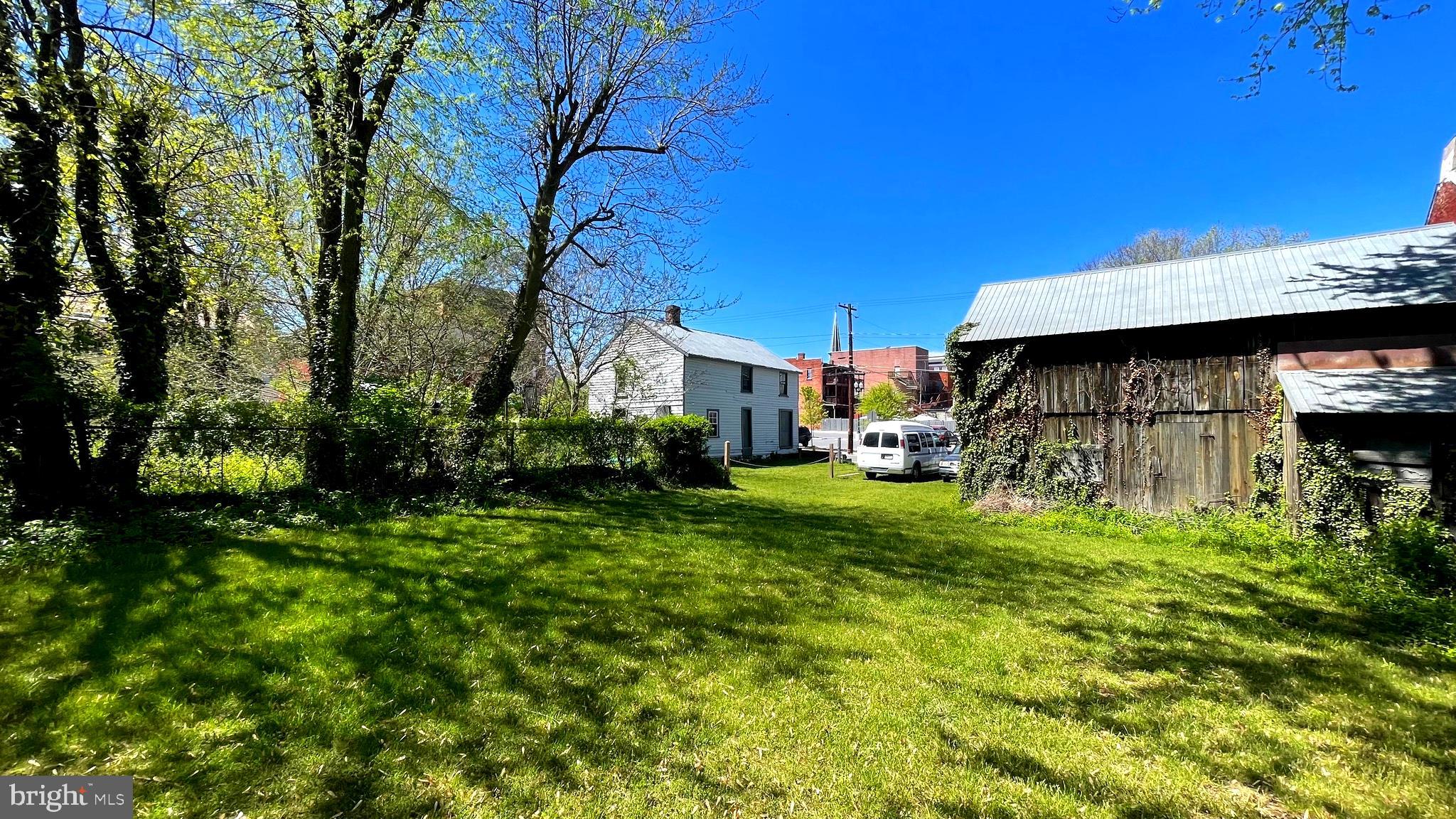 CITY OF MARTINSBURG - Commercial Sale