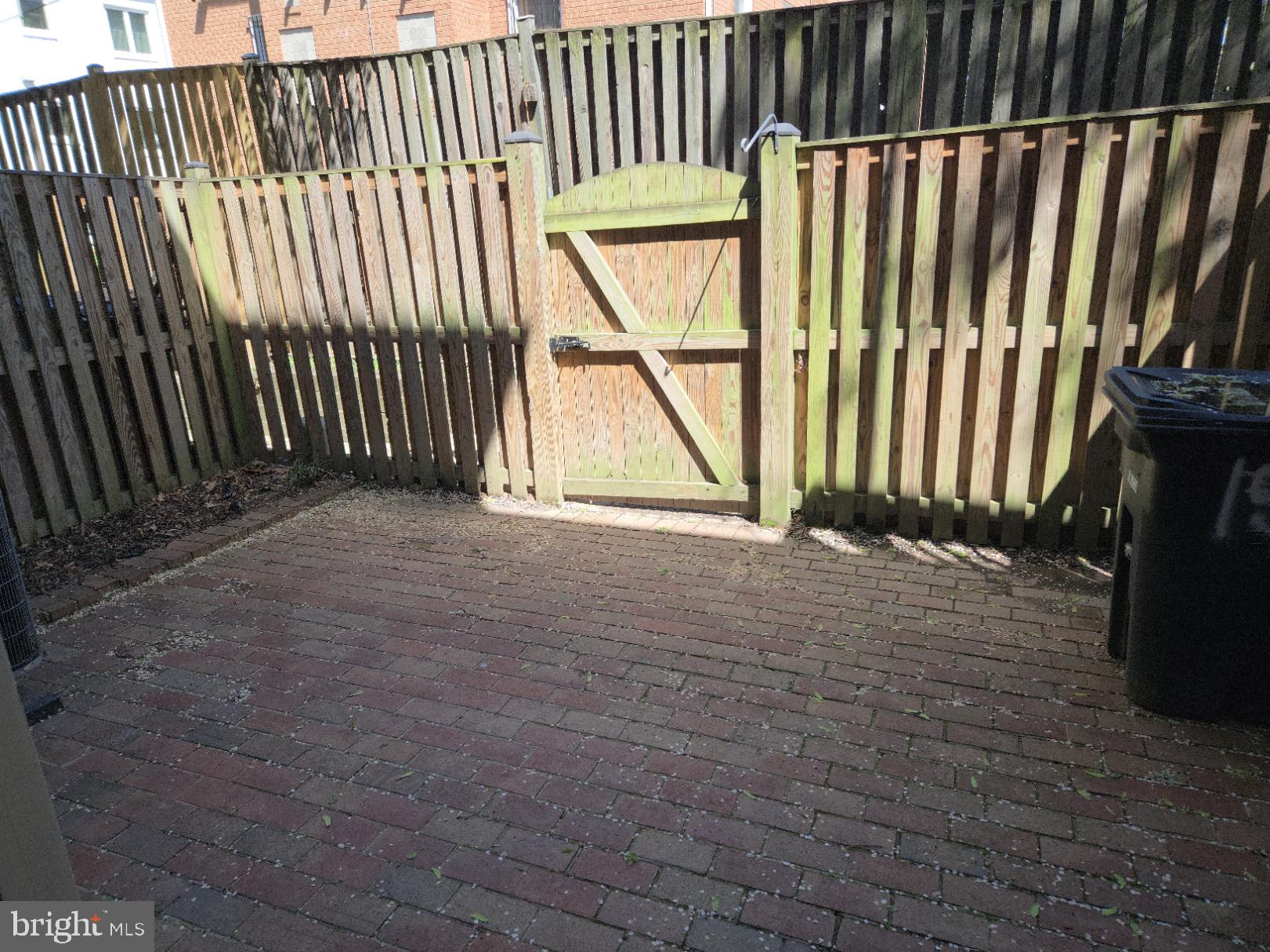 BRIGHTON SQUARE - Residential Lease