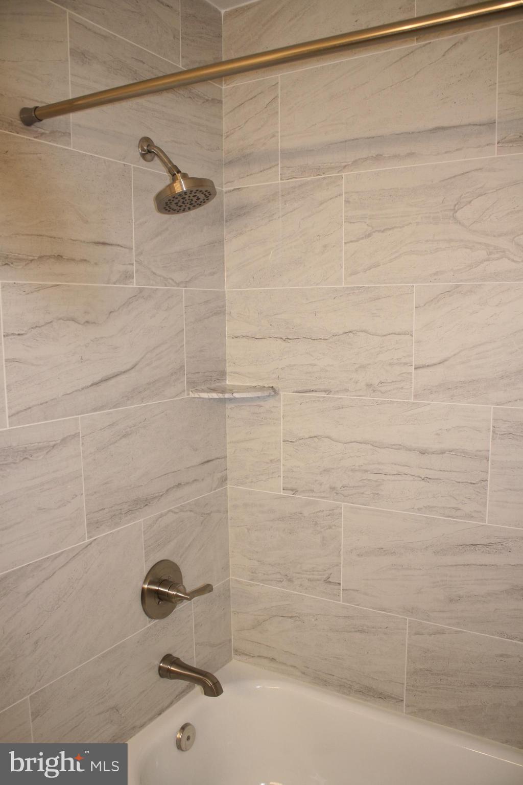 BRIGHTON SQUARE - Residential Lease