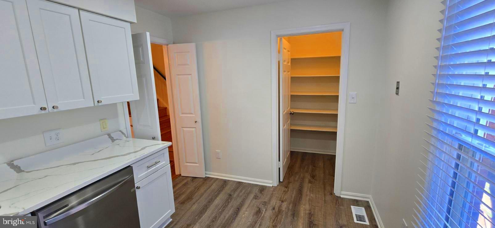 BRIGHTON SQUARE - Residential Lease