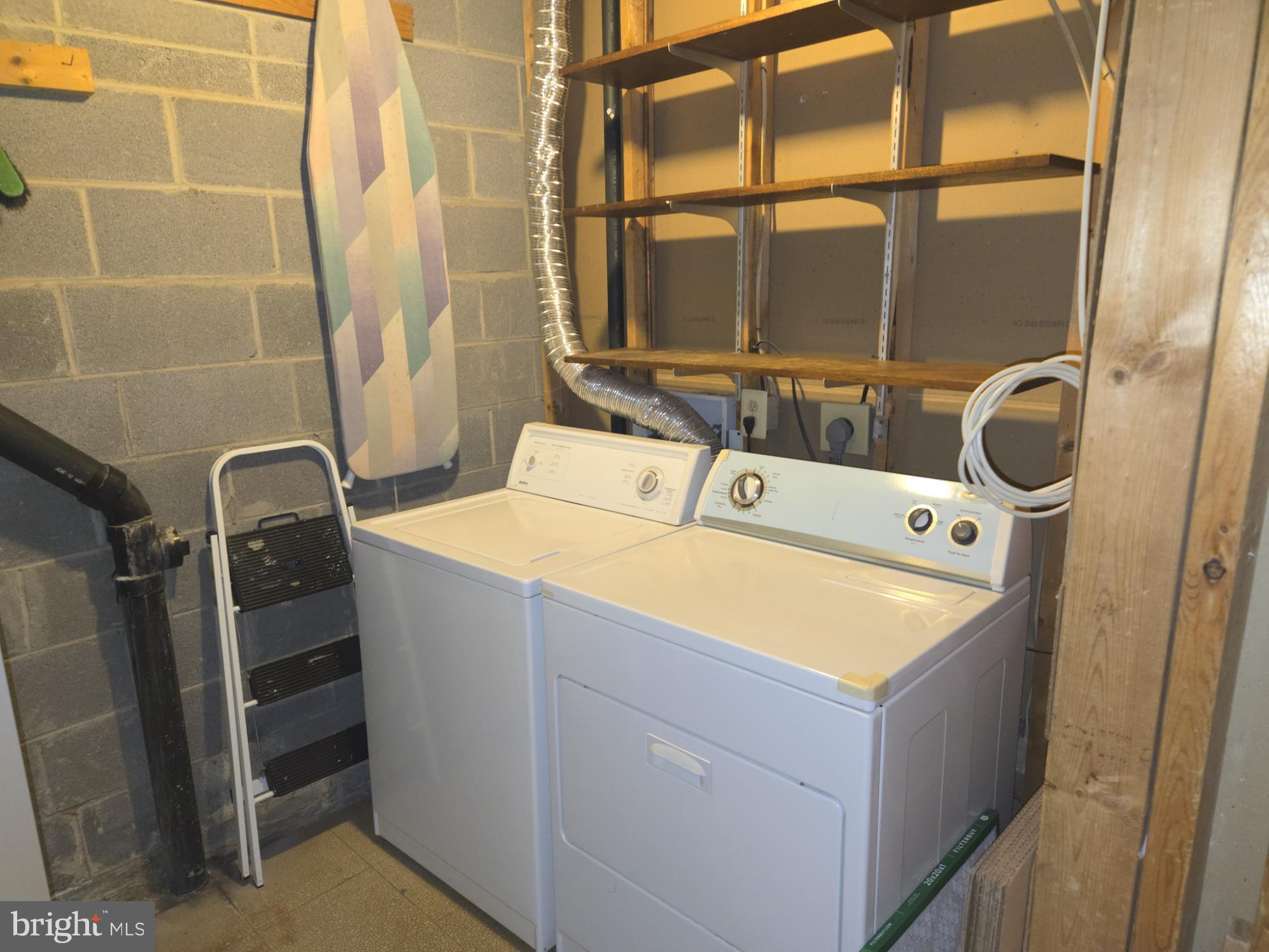 BRIGHTON SQUARE - Residential Lease