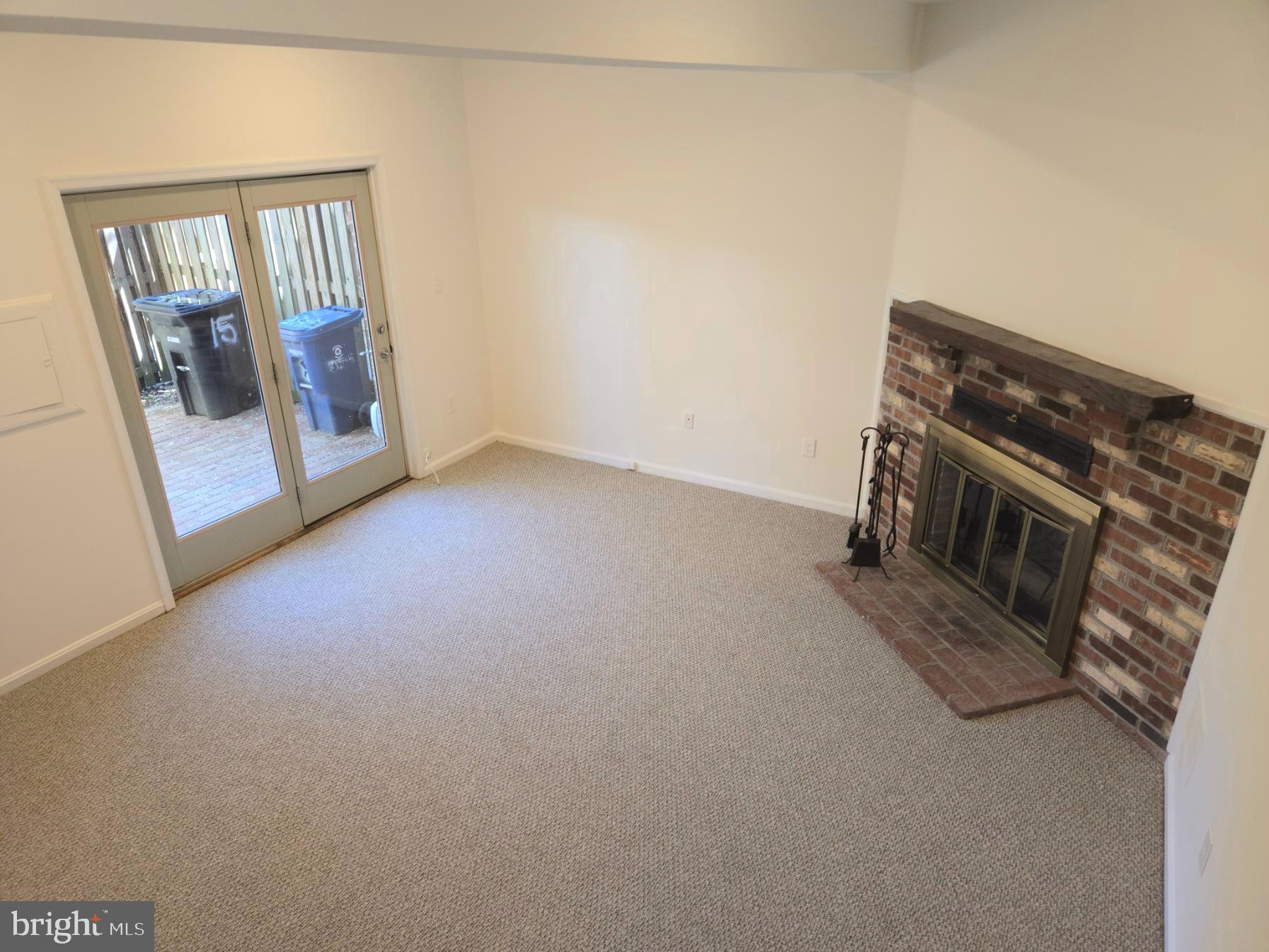 BRIGHTON SQUARE - Residential Lease