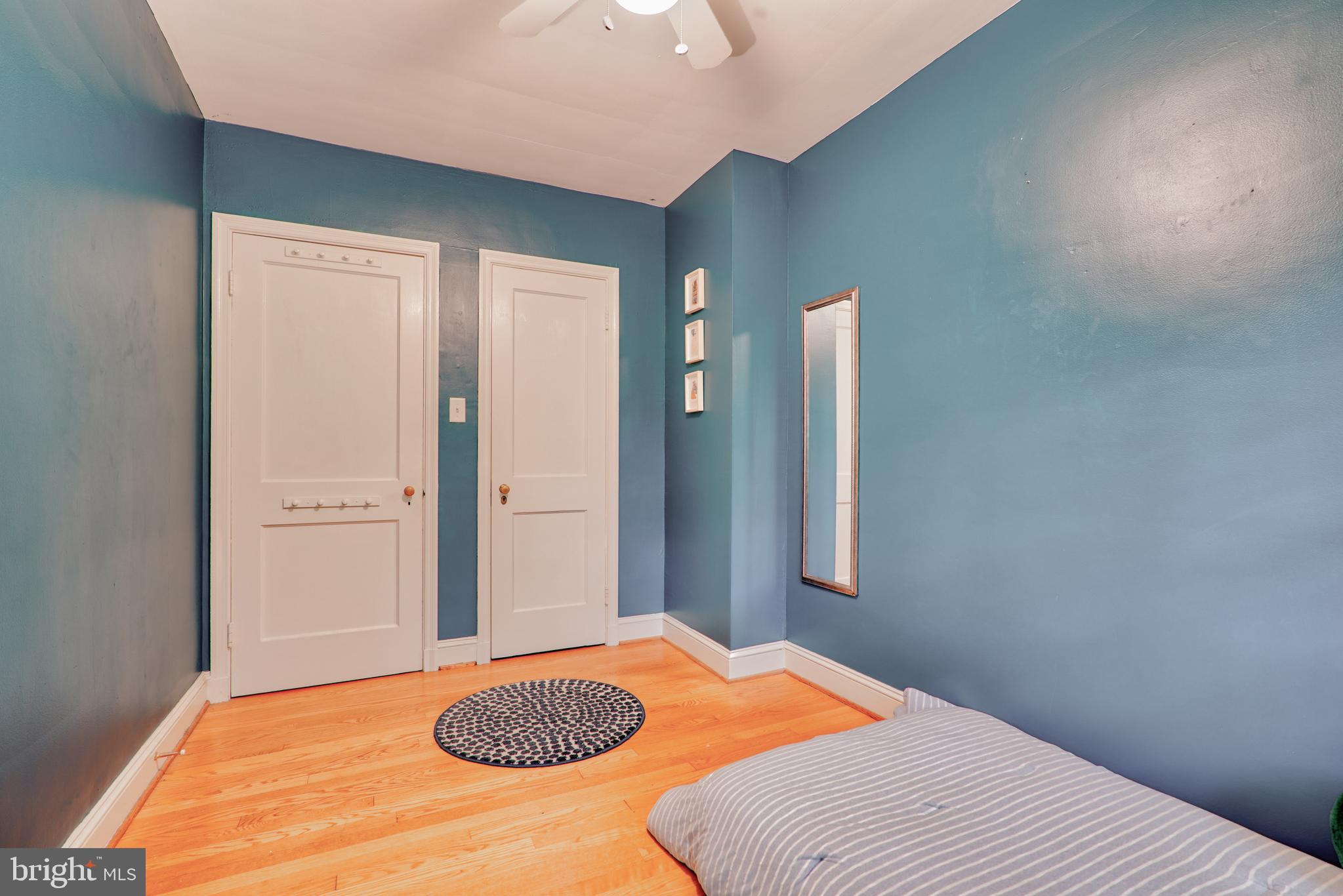 LAKE WALKER - Residential