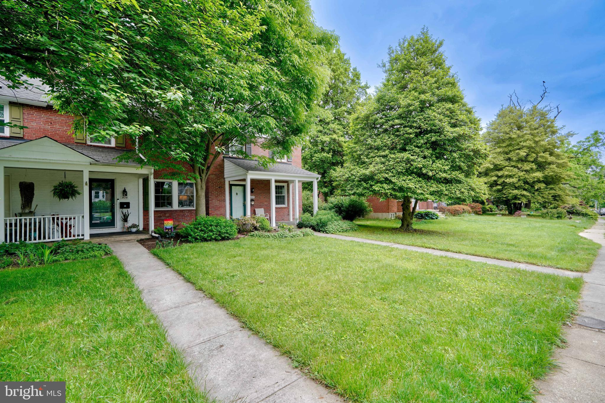 LAKE WALKER - Residential