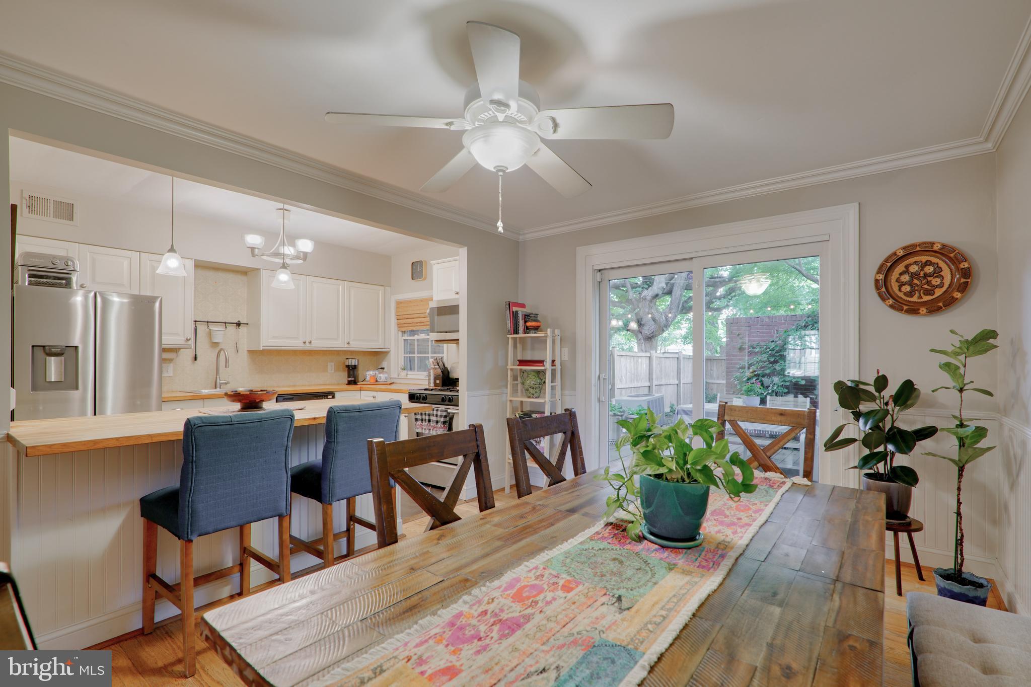 LAKE WALKER - Residential