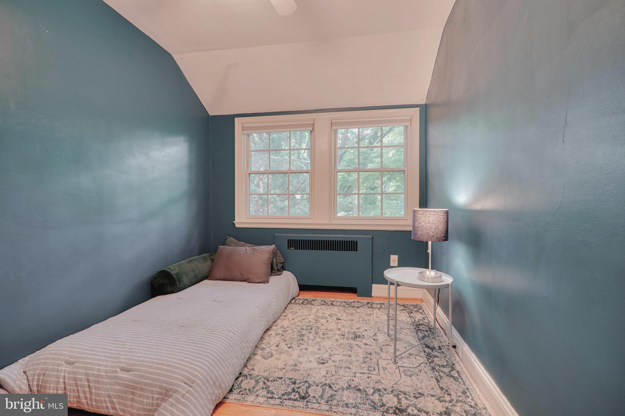 LAKE WALKER - Residential