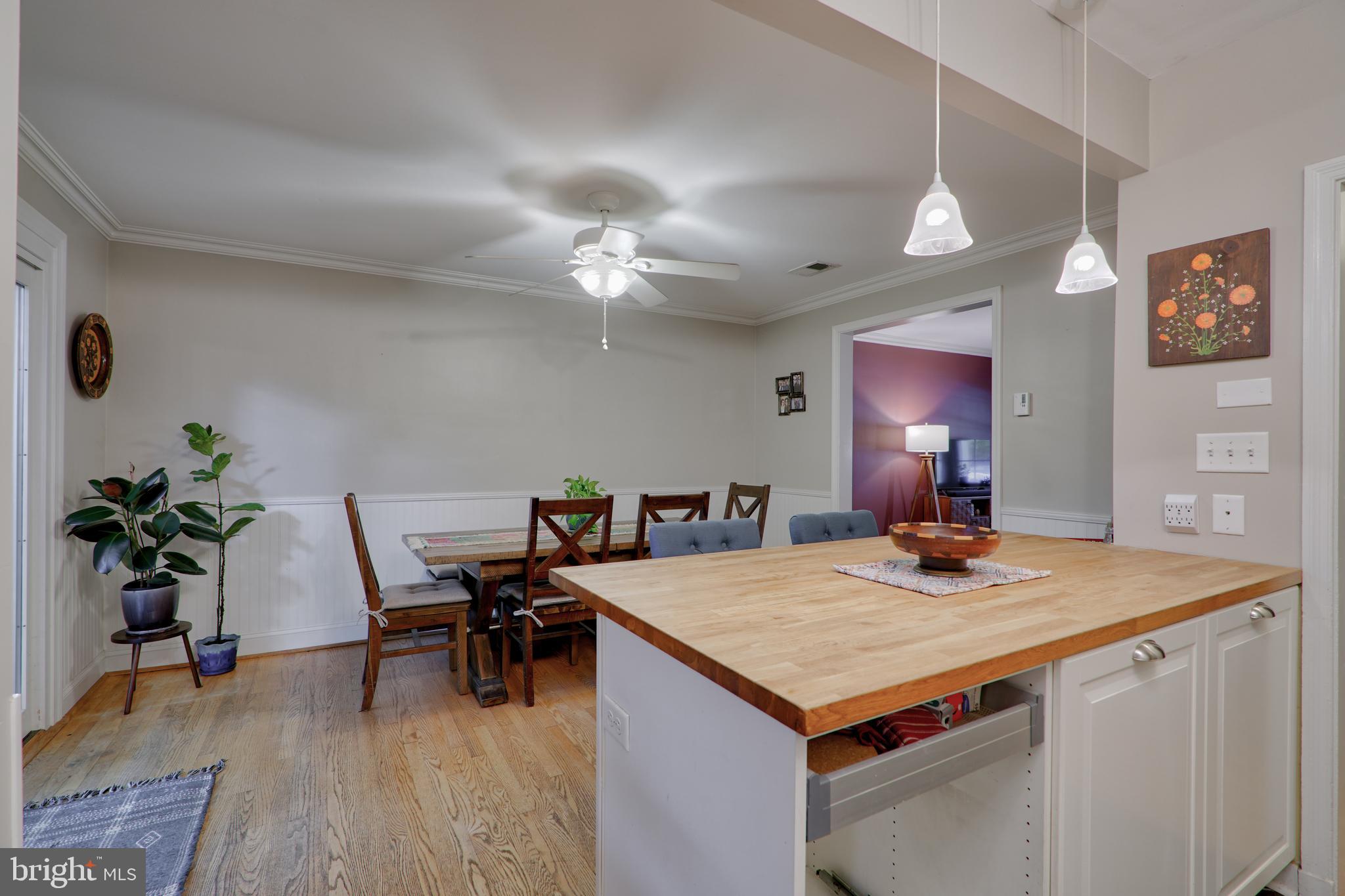 LAKE WALKER - Residential