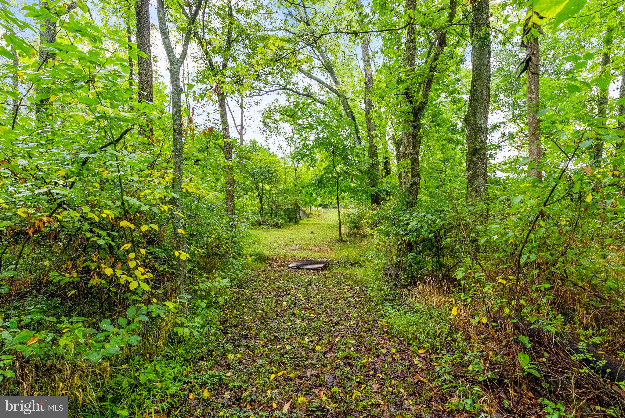 ANDREWS CROSSING - Residential