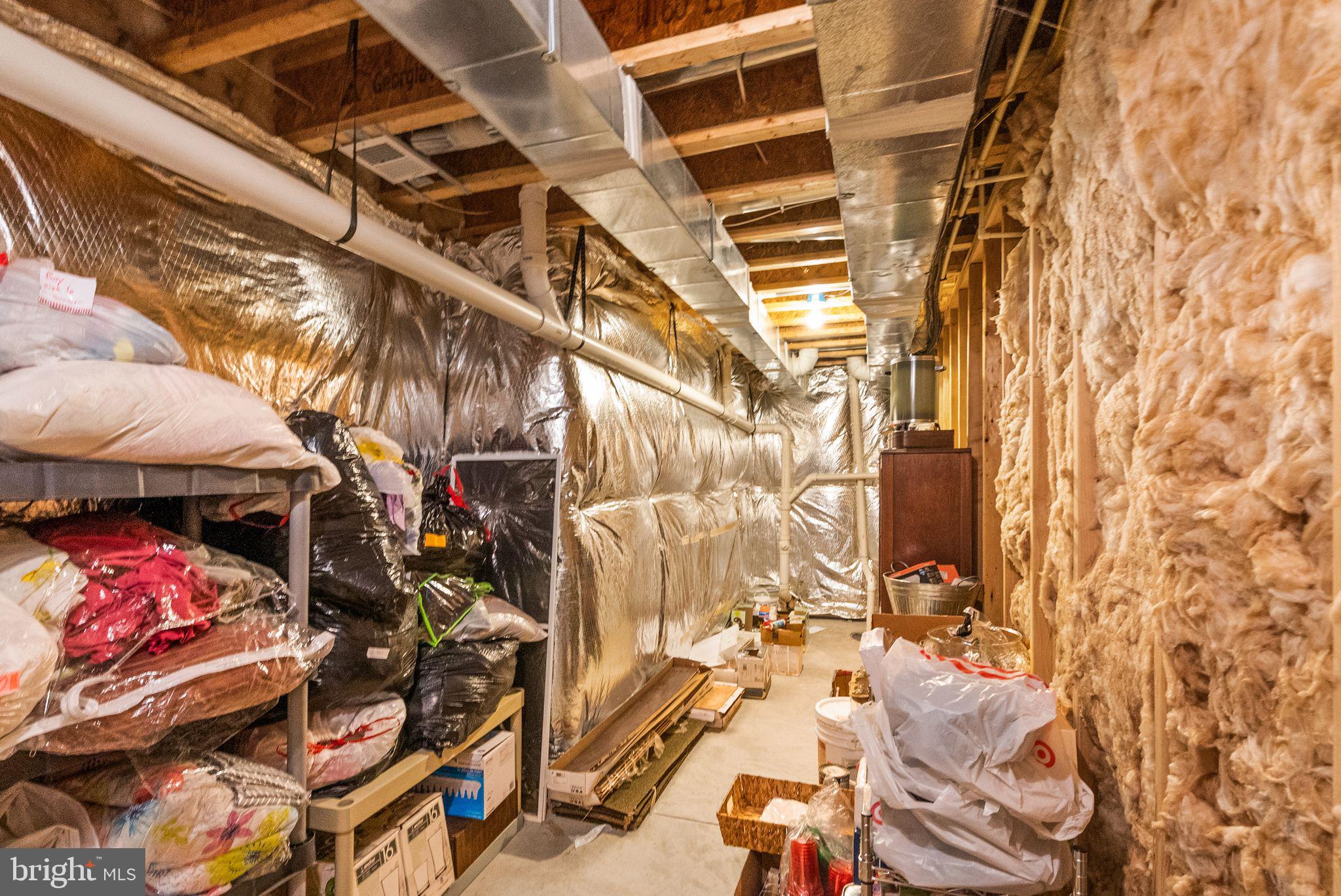 ANDREWS CROSSING - Residential