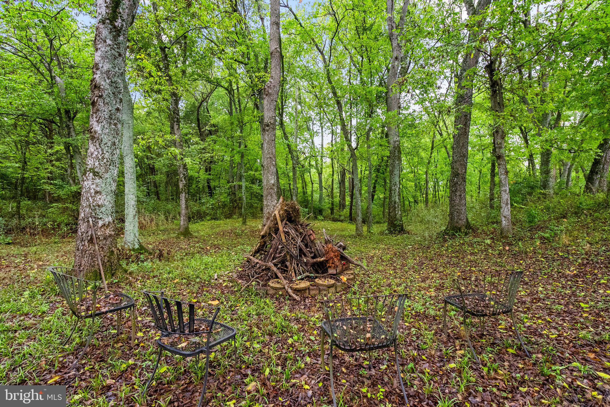 ANDREWS CROSSING - Residential