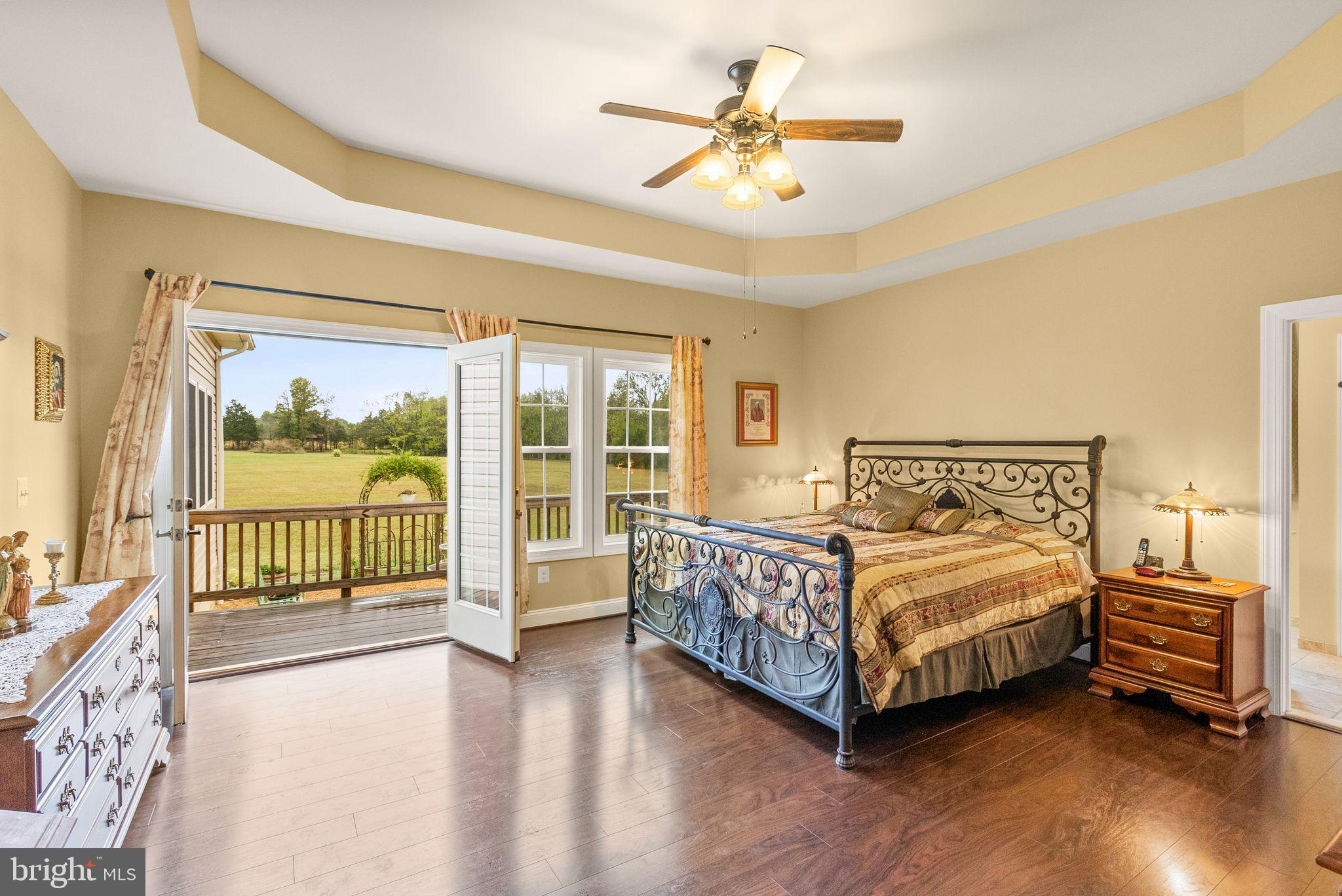 ANDREWS CROSSING - Residential