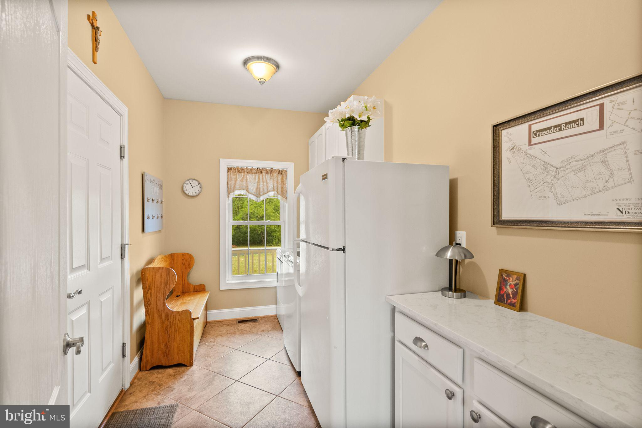 ANDREWS CROSSING - Residential