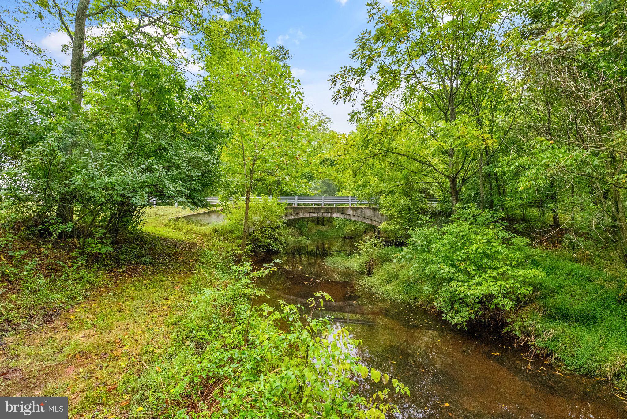 ANDREWS CROSSING - Residential