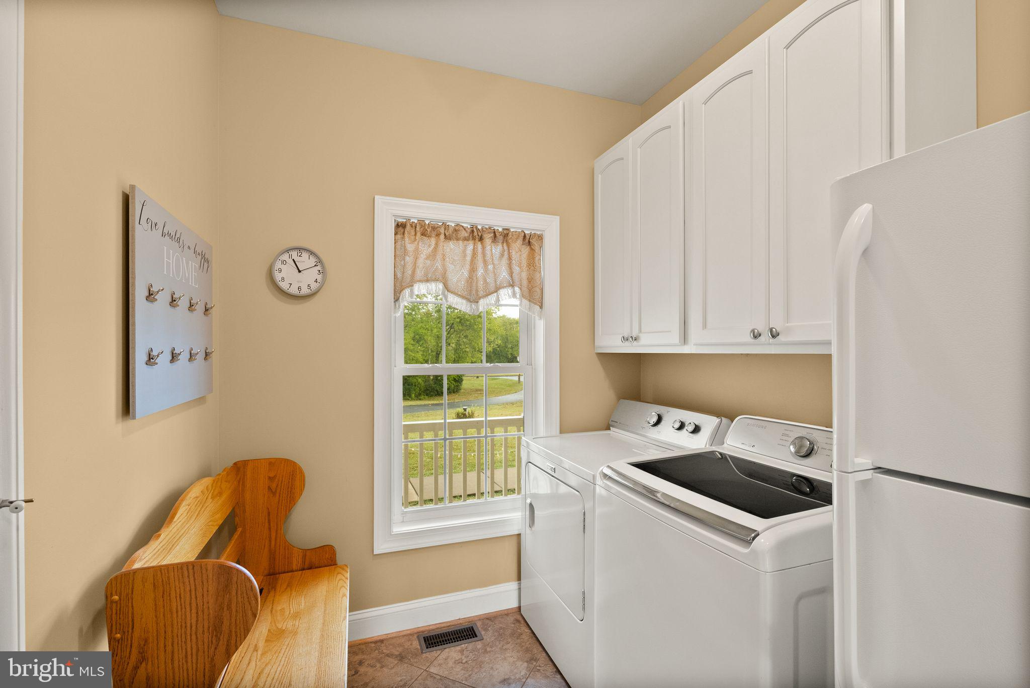 ANDREWS CROSSING - Residential