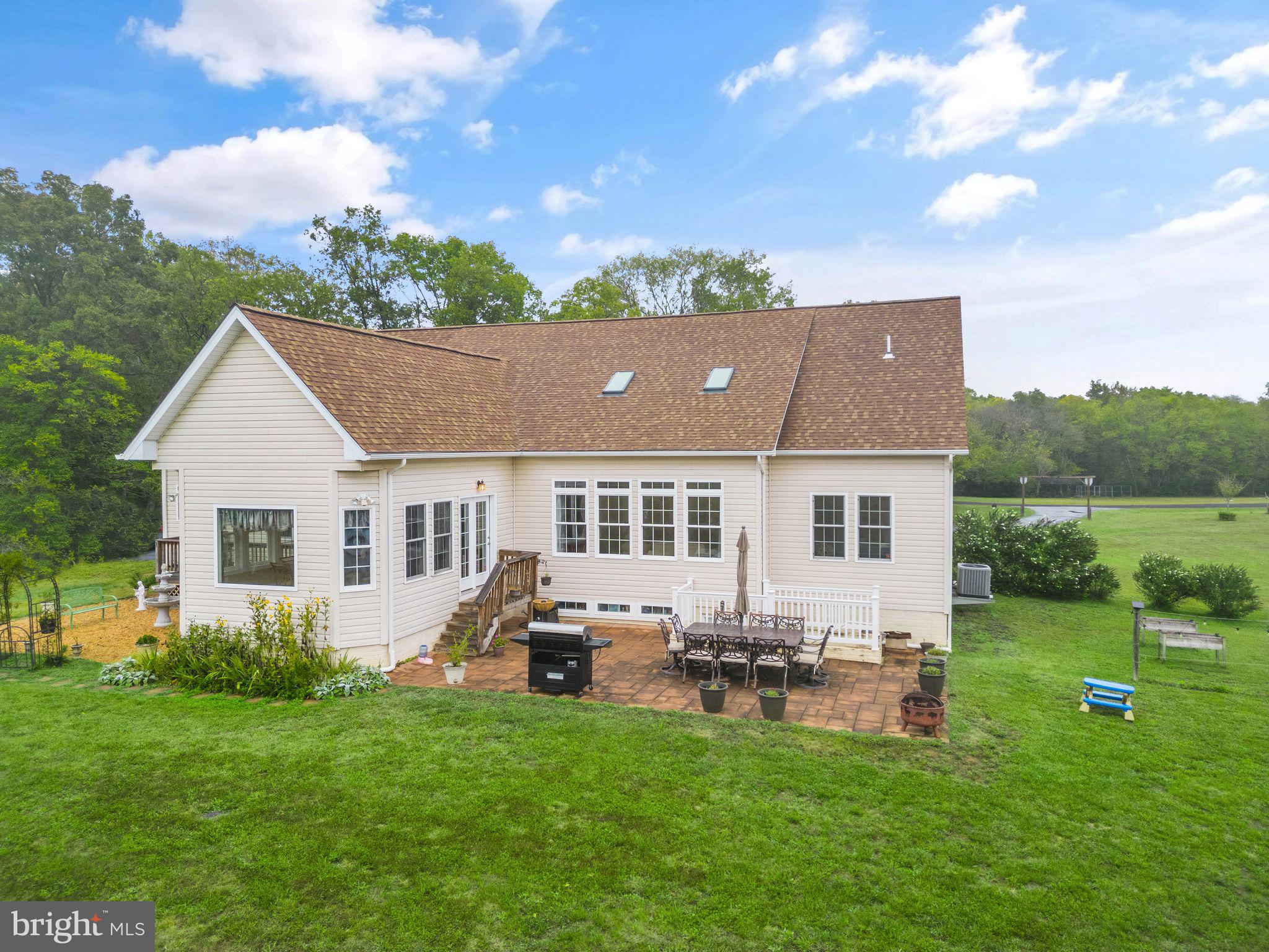 ANDREWS CROSSING - Residential