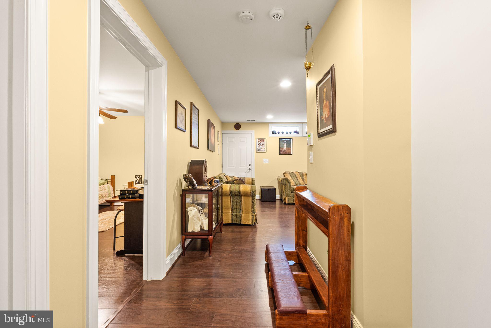 ANDREWS CROSSING - Residential