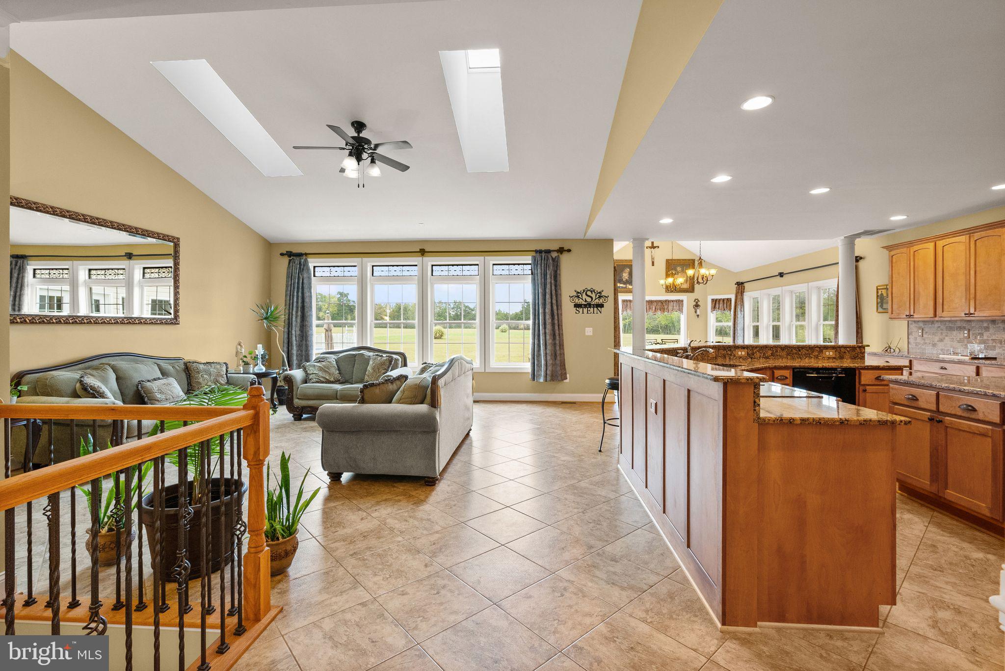 ANDREWS CROSSING - Residential