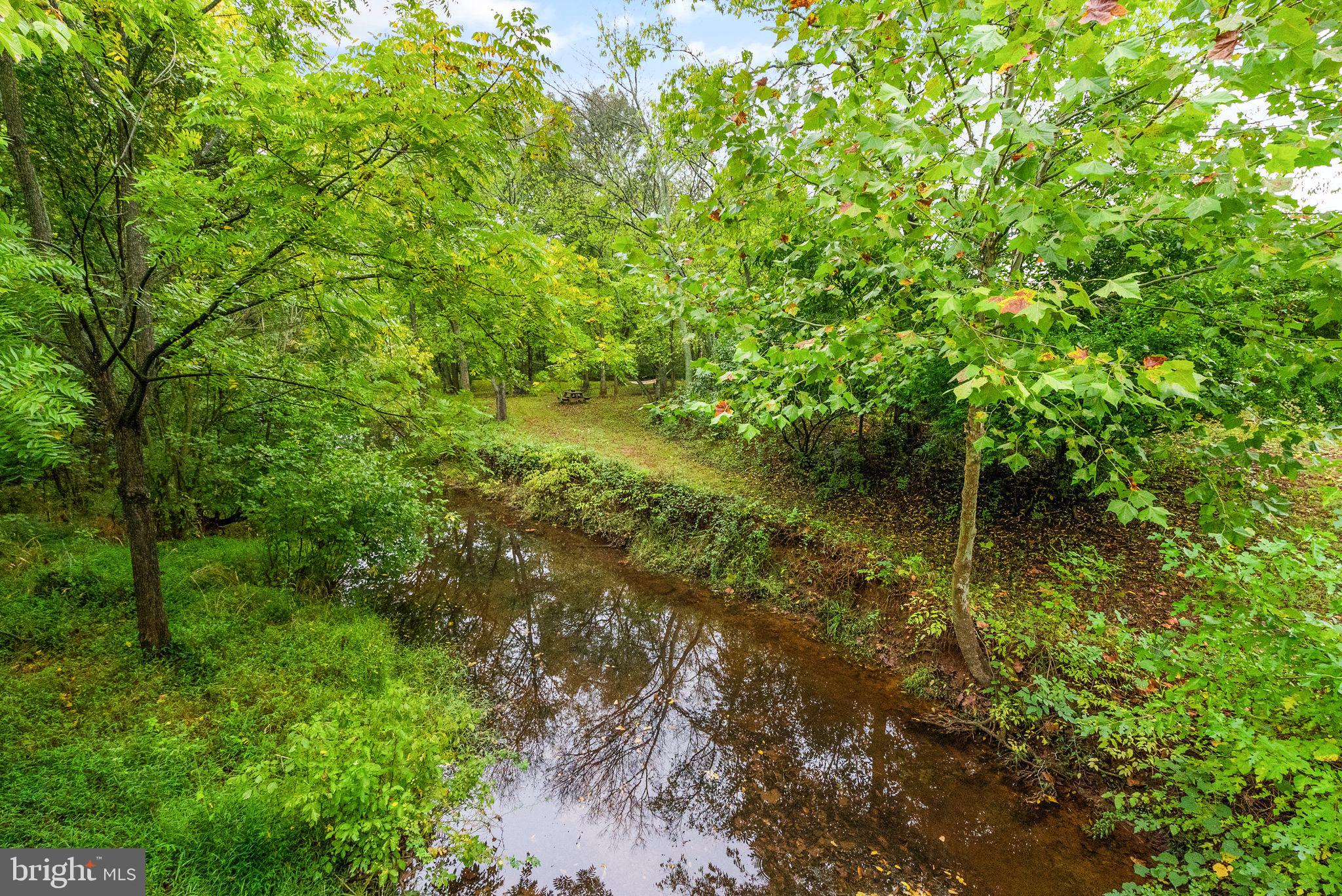 ANDREWS CROSSING - Residential