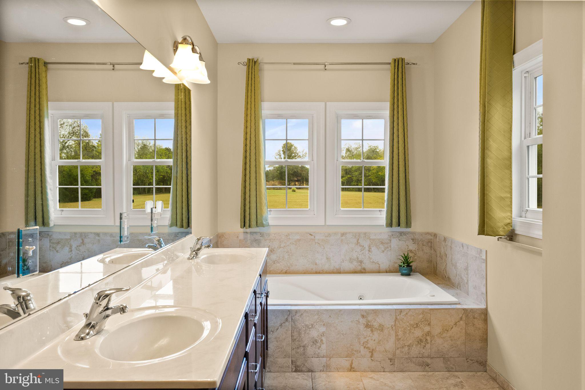 ANDREWS CROSSING - Residential