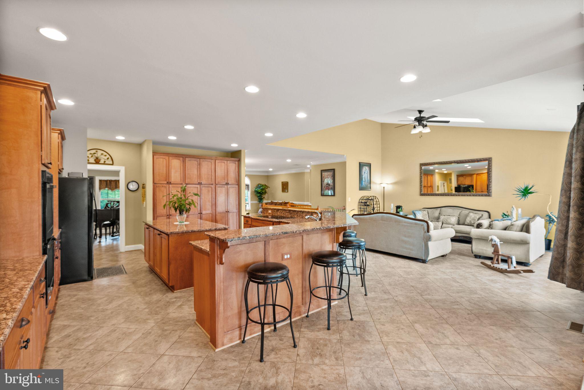 ANDREWS CROSSING - Residential