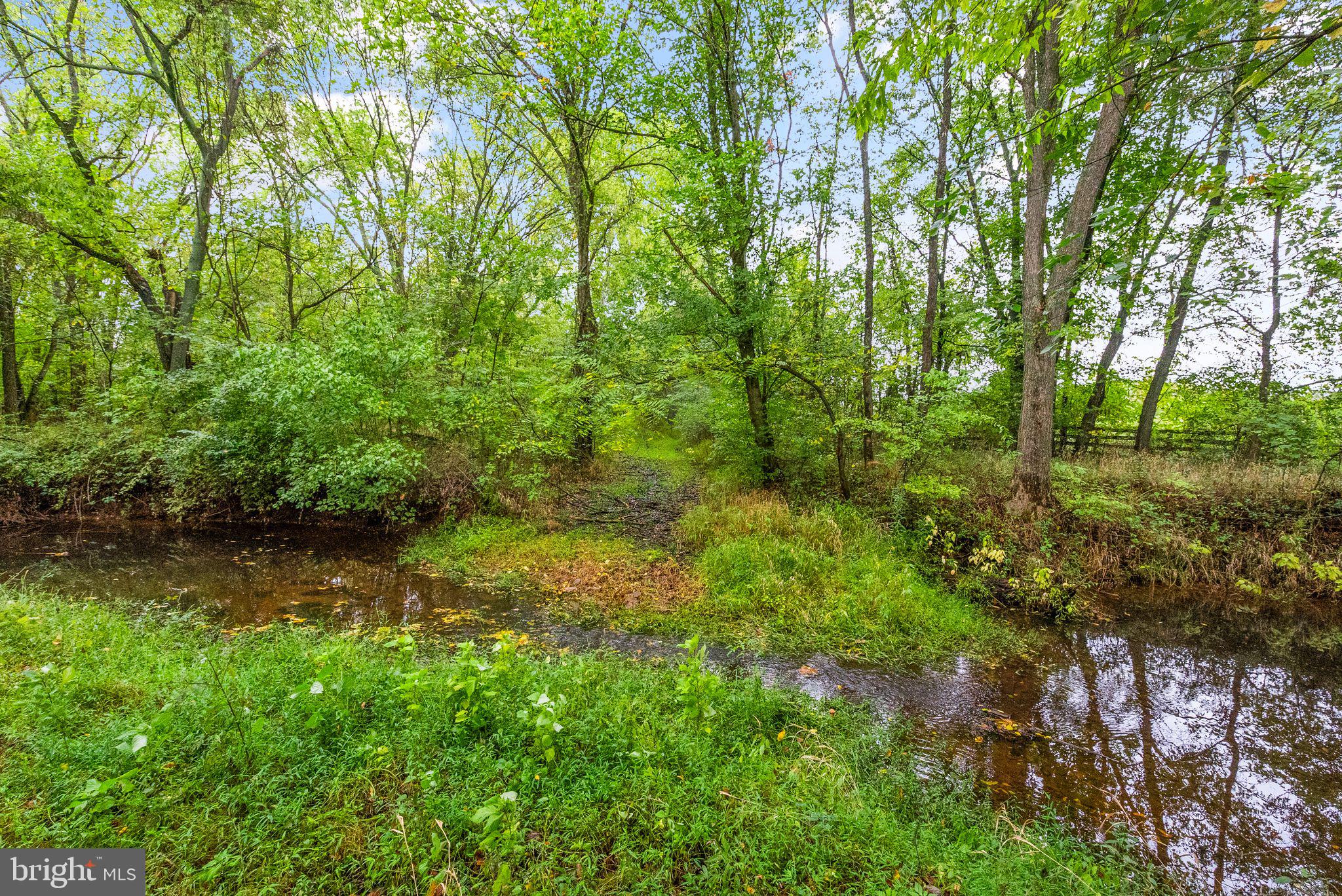 ANDREWS CROSSING - Residential
