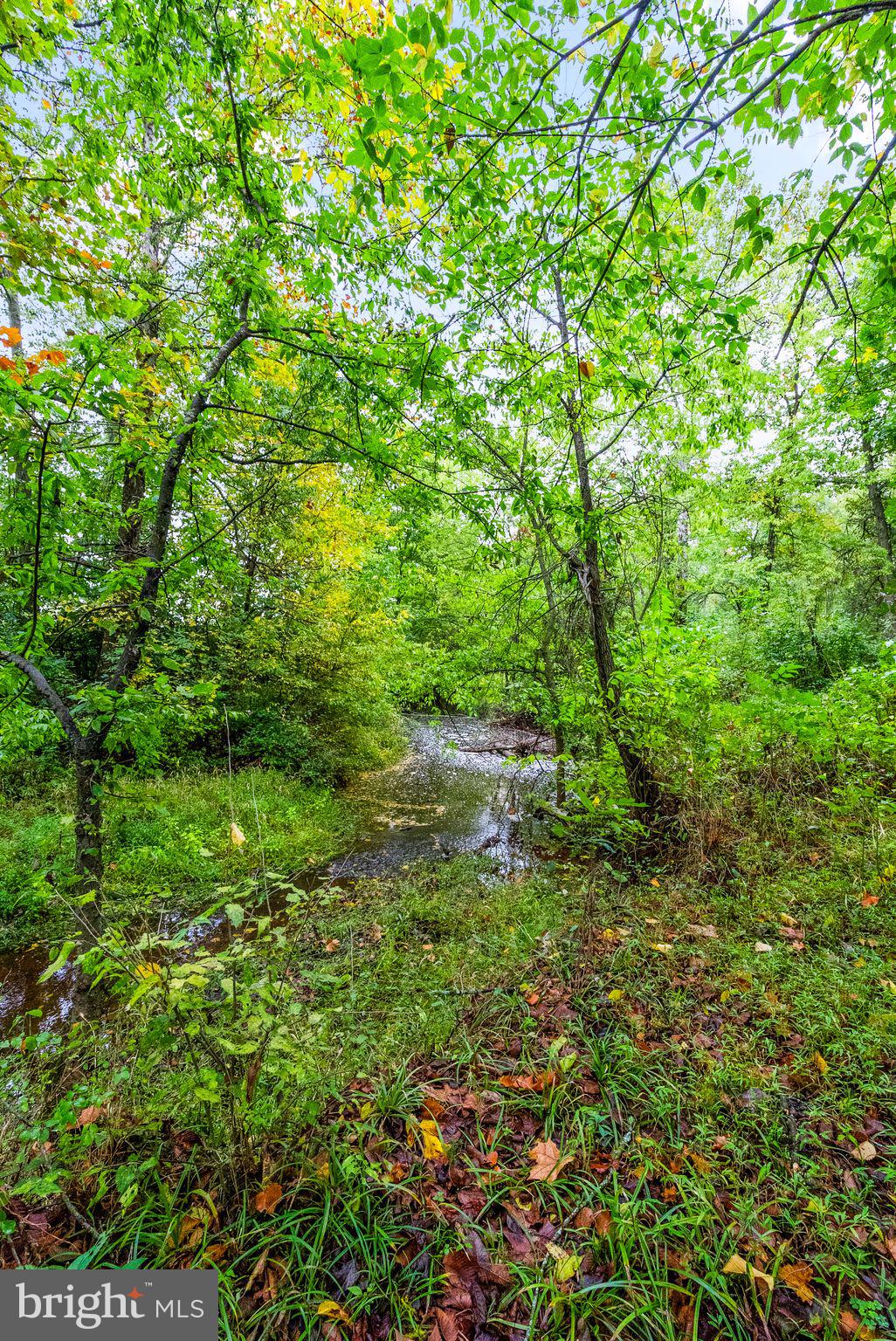 ANDREWS CROSSING - Residential