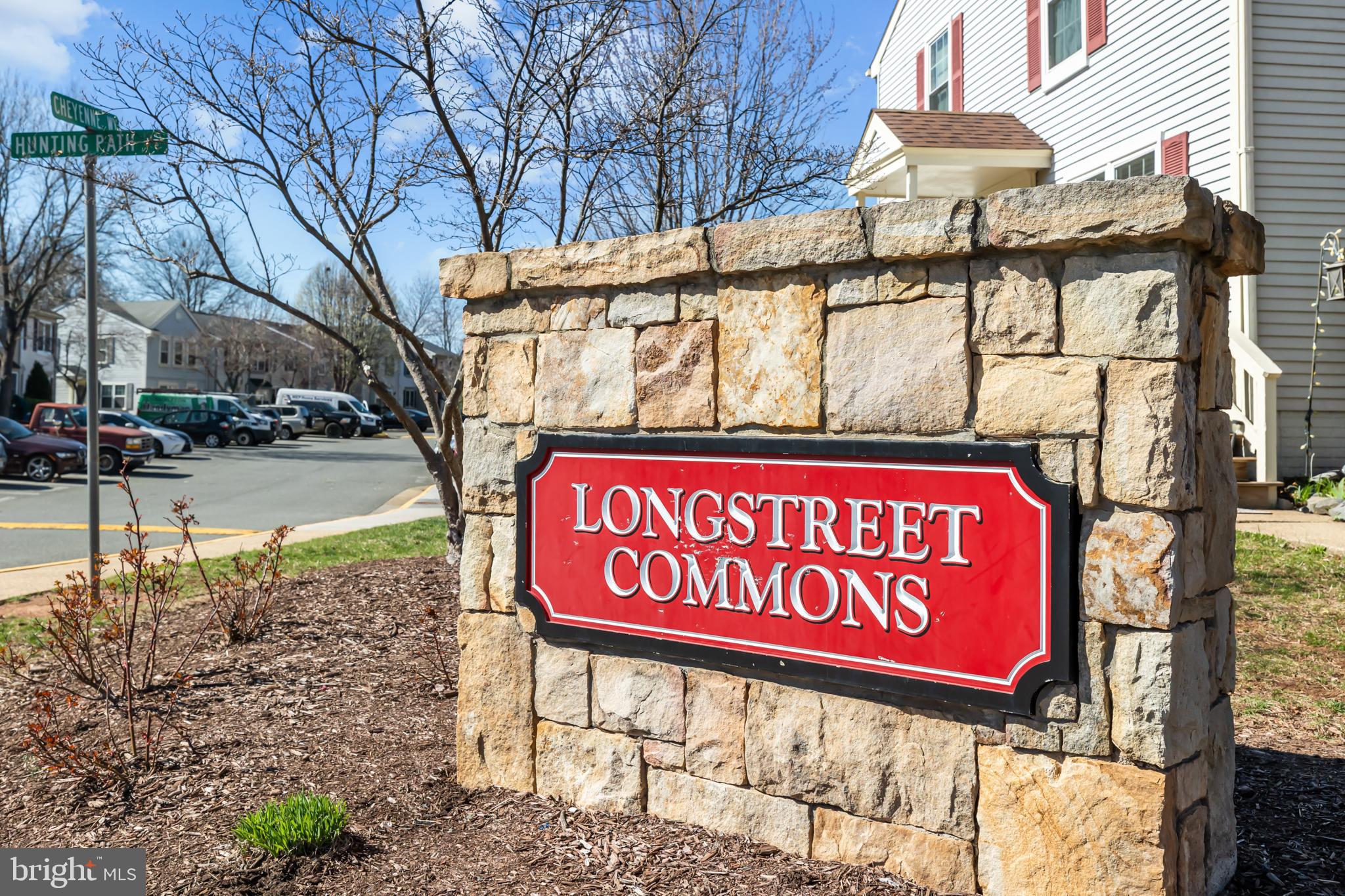 LONGSTREET COMMONS - Residential