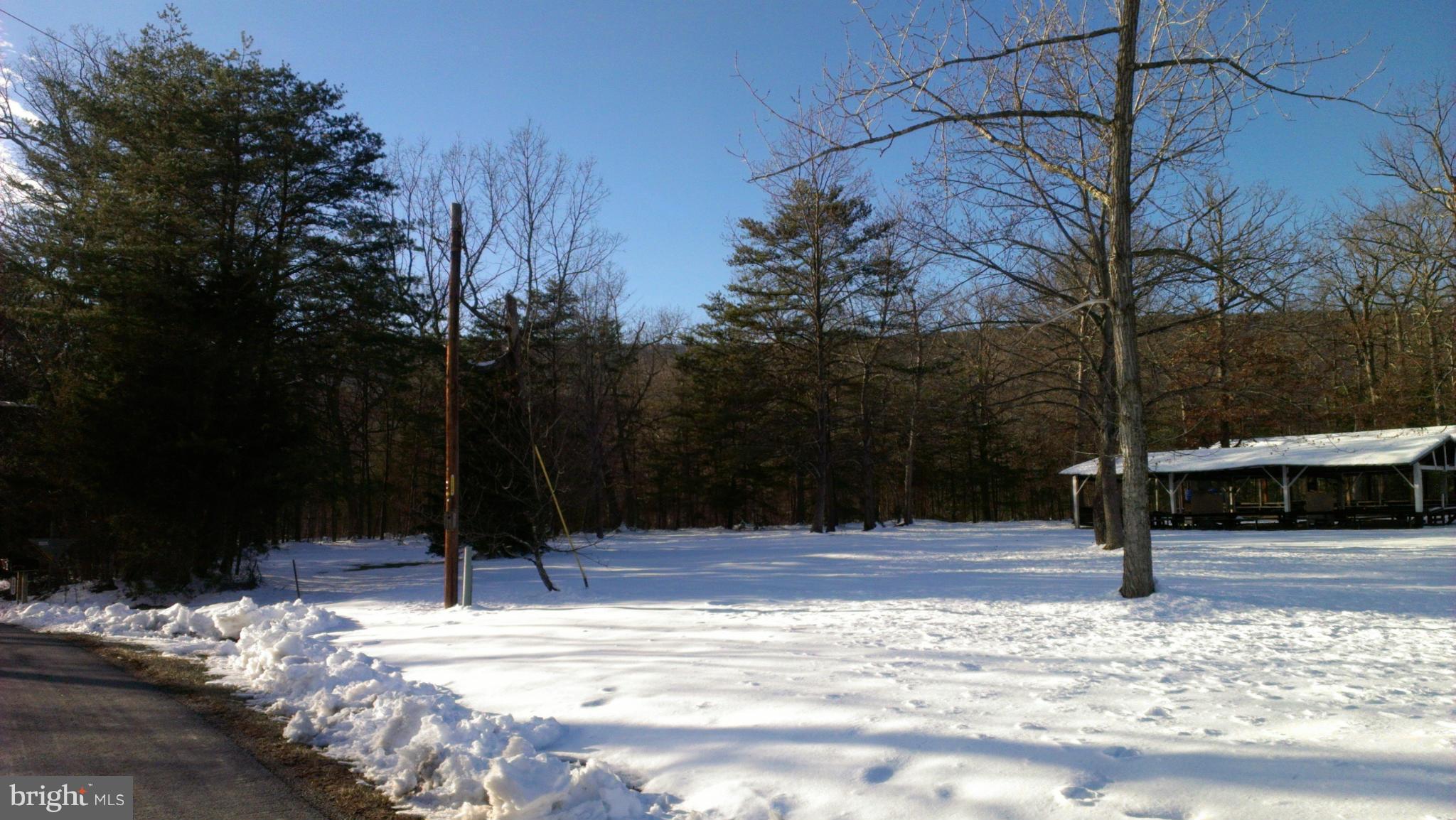 GRAVEL SPRINGS FARM - Land