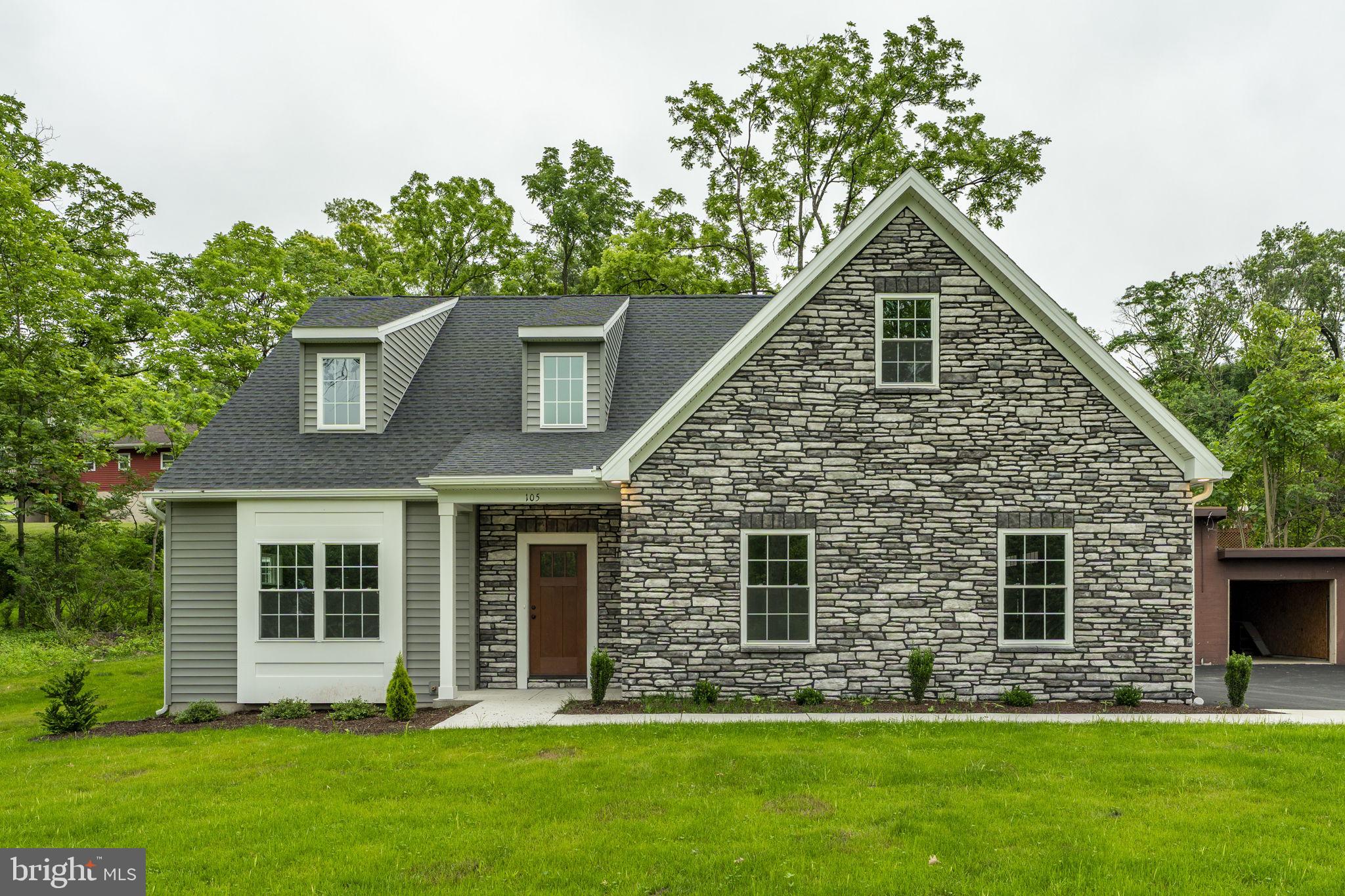 105 LAKE ROAD