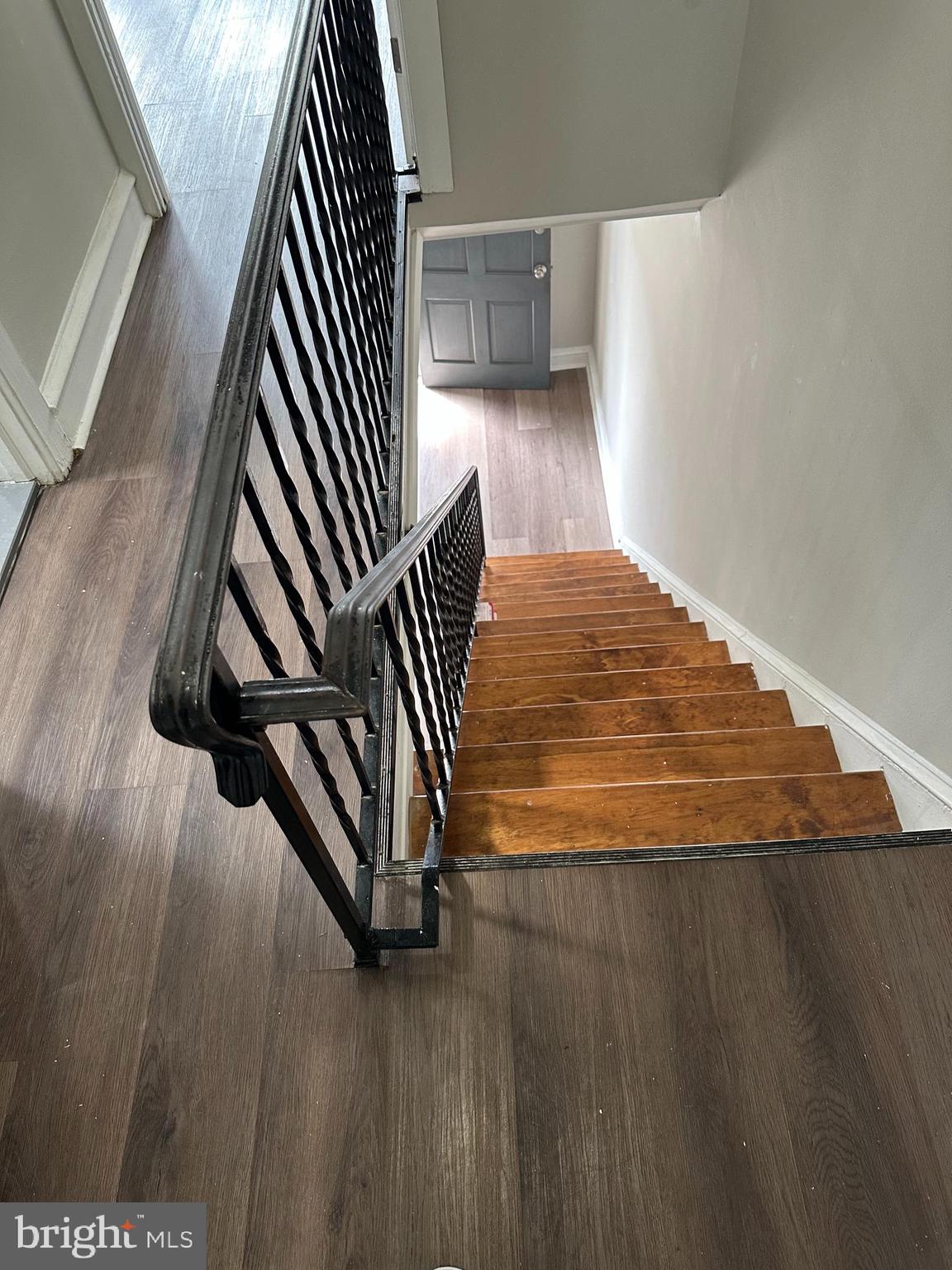 OXFORD CIRCLE - Residential