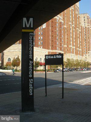 CAMERON KNOLLS - Residential