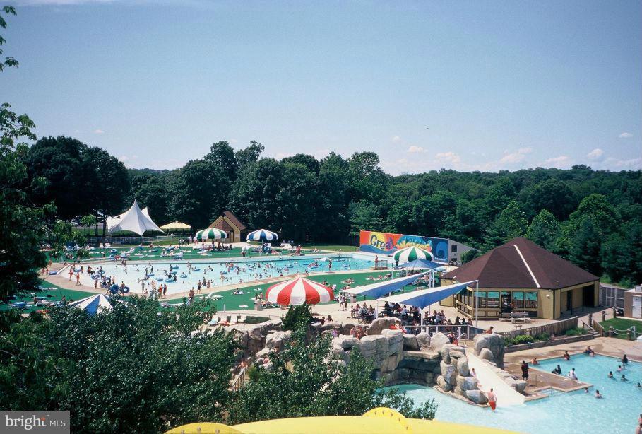 CAMERON KNOLLS - Residential