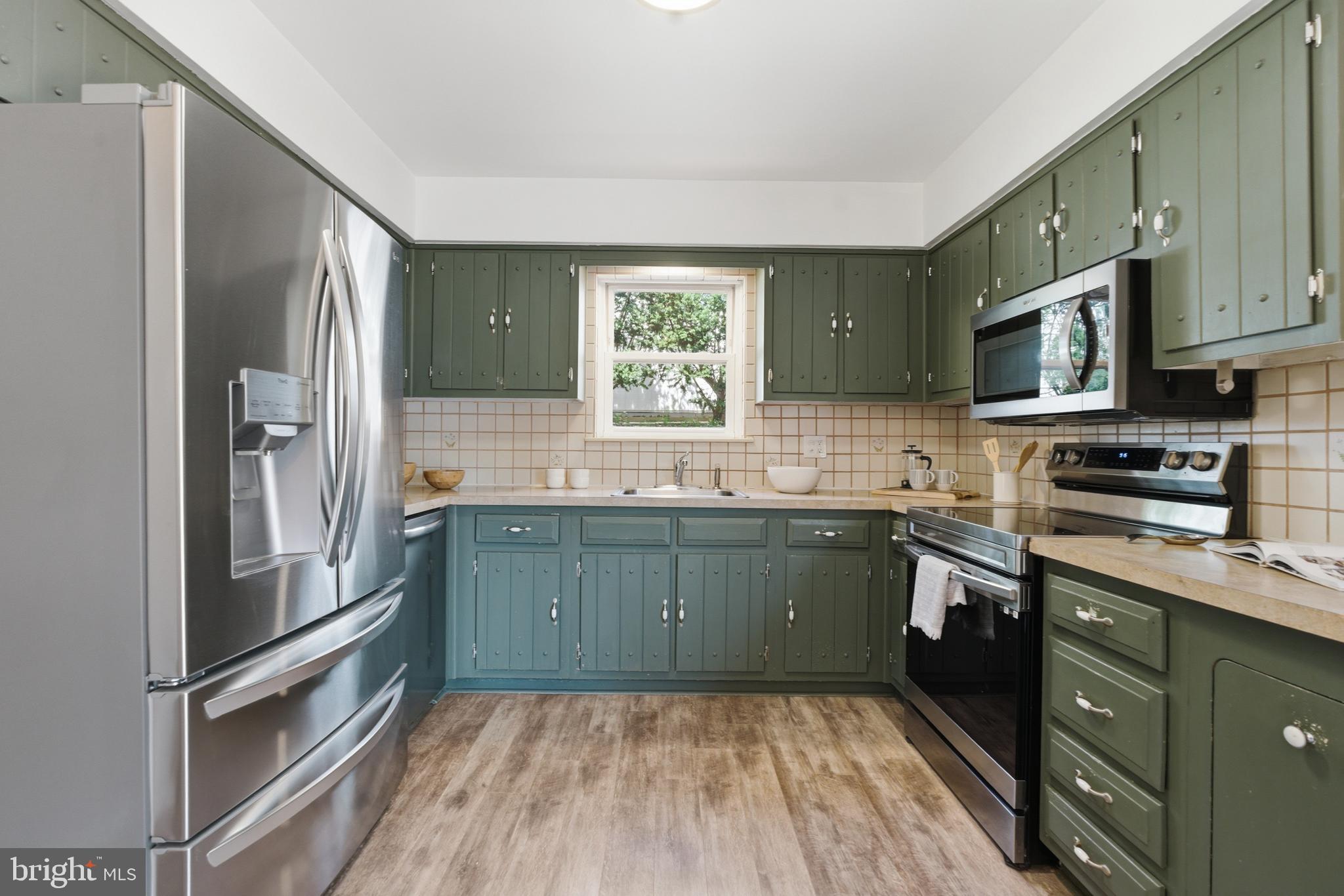 BEECHWOOD PARK - Residential