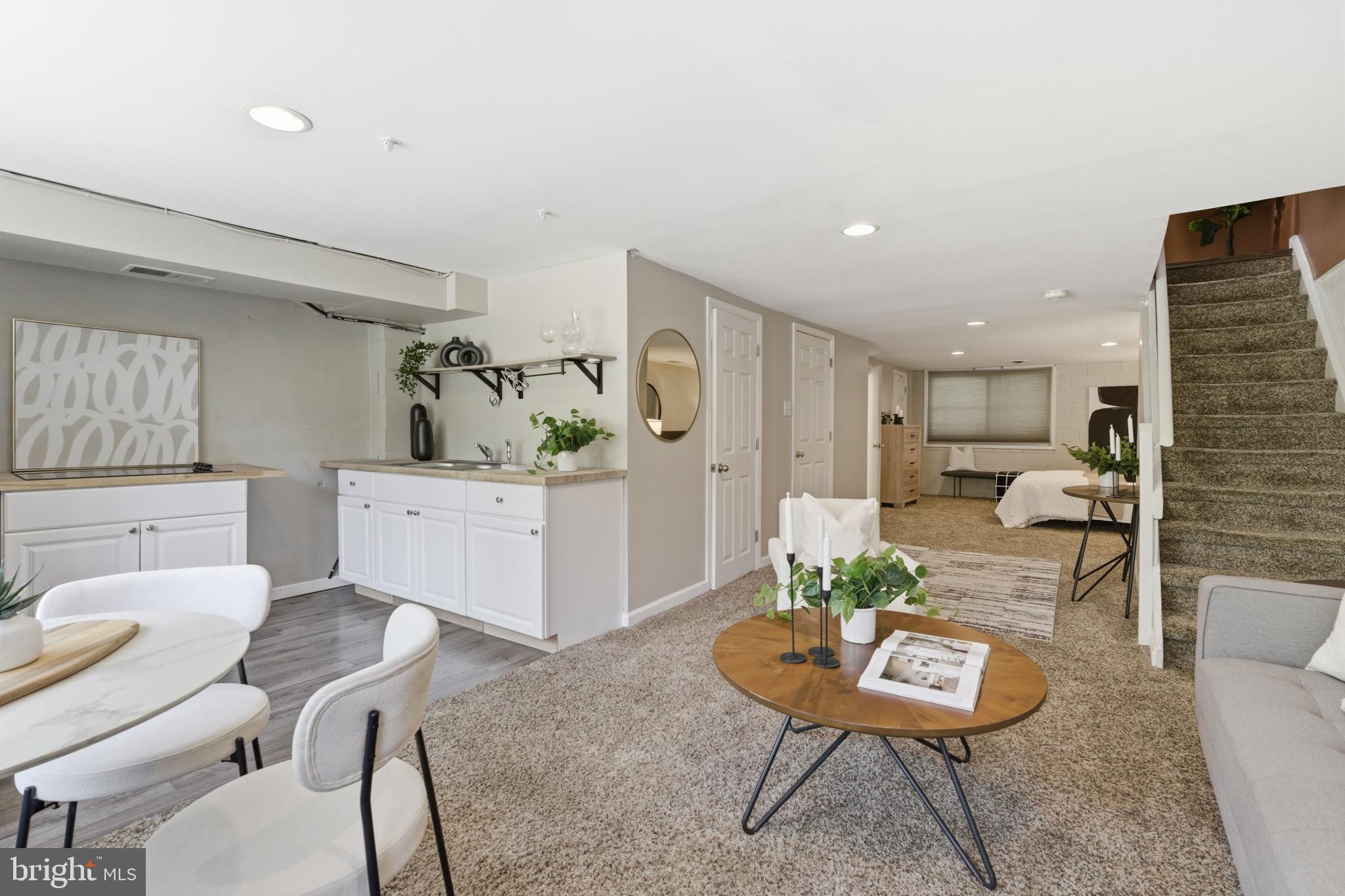 BEECHWOOD PARK - Residential