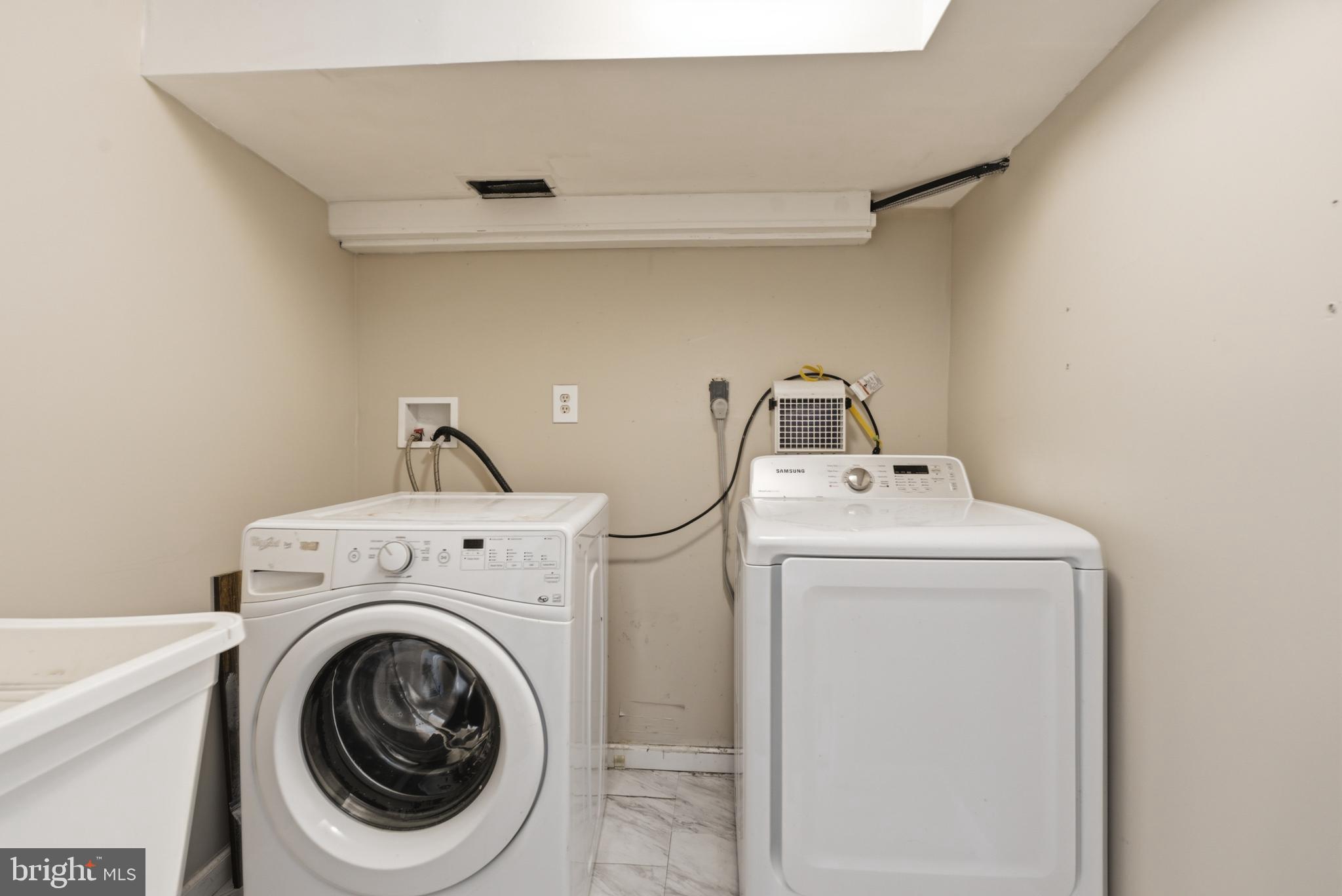 BEECHWOOD PARK - Residential