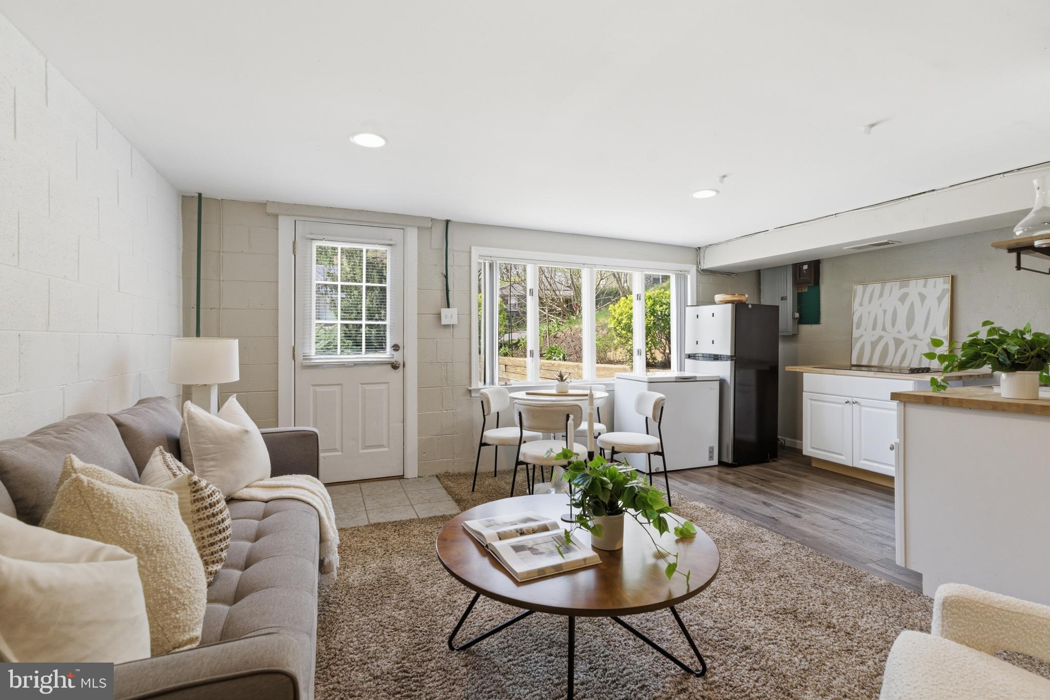 BEECHWOOD PARK - Residential