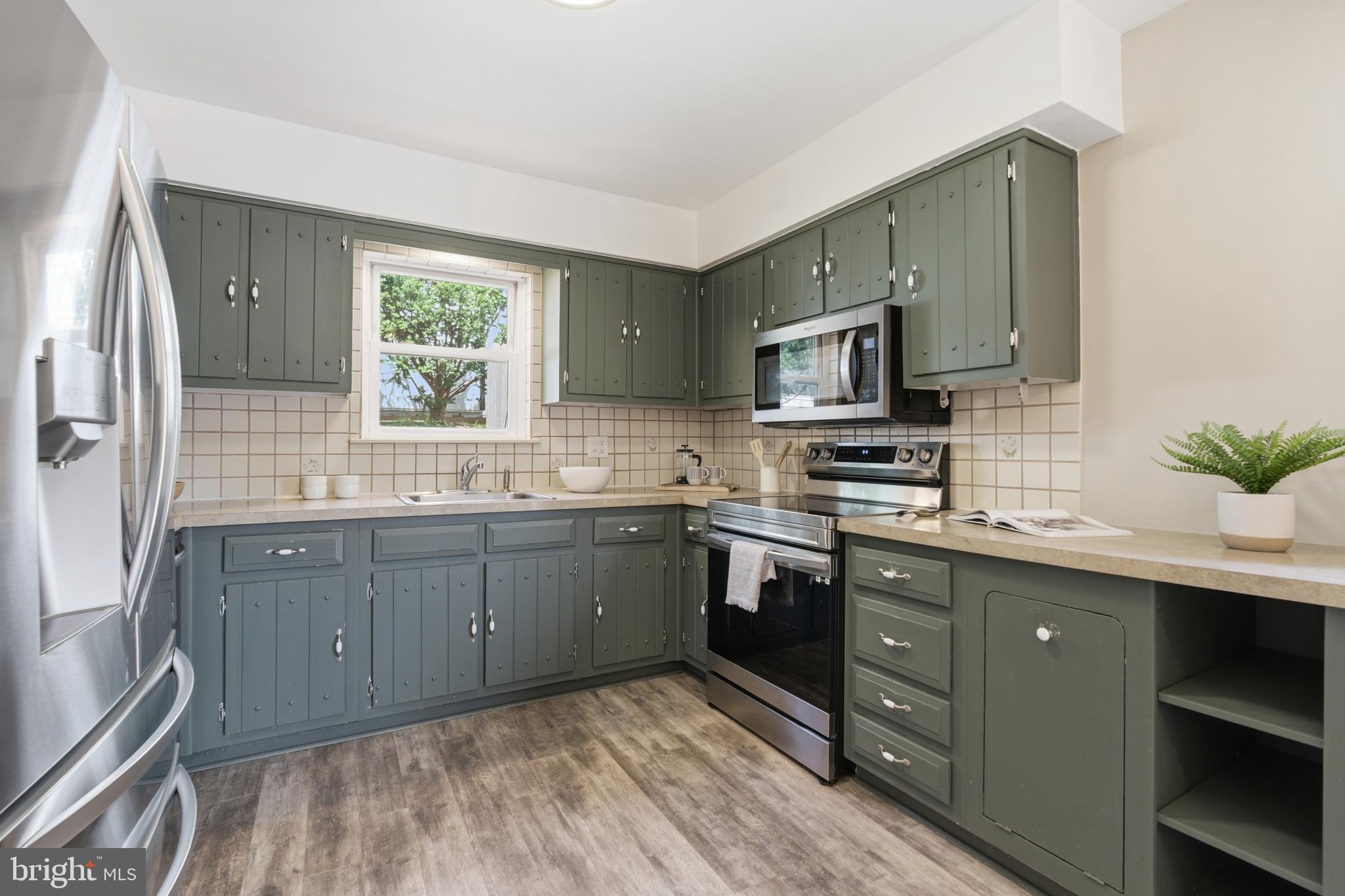 BEECHWOOD PARK - Residential