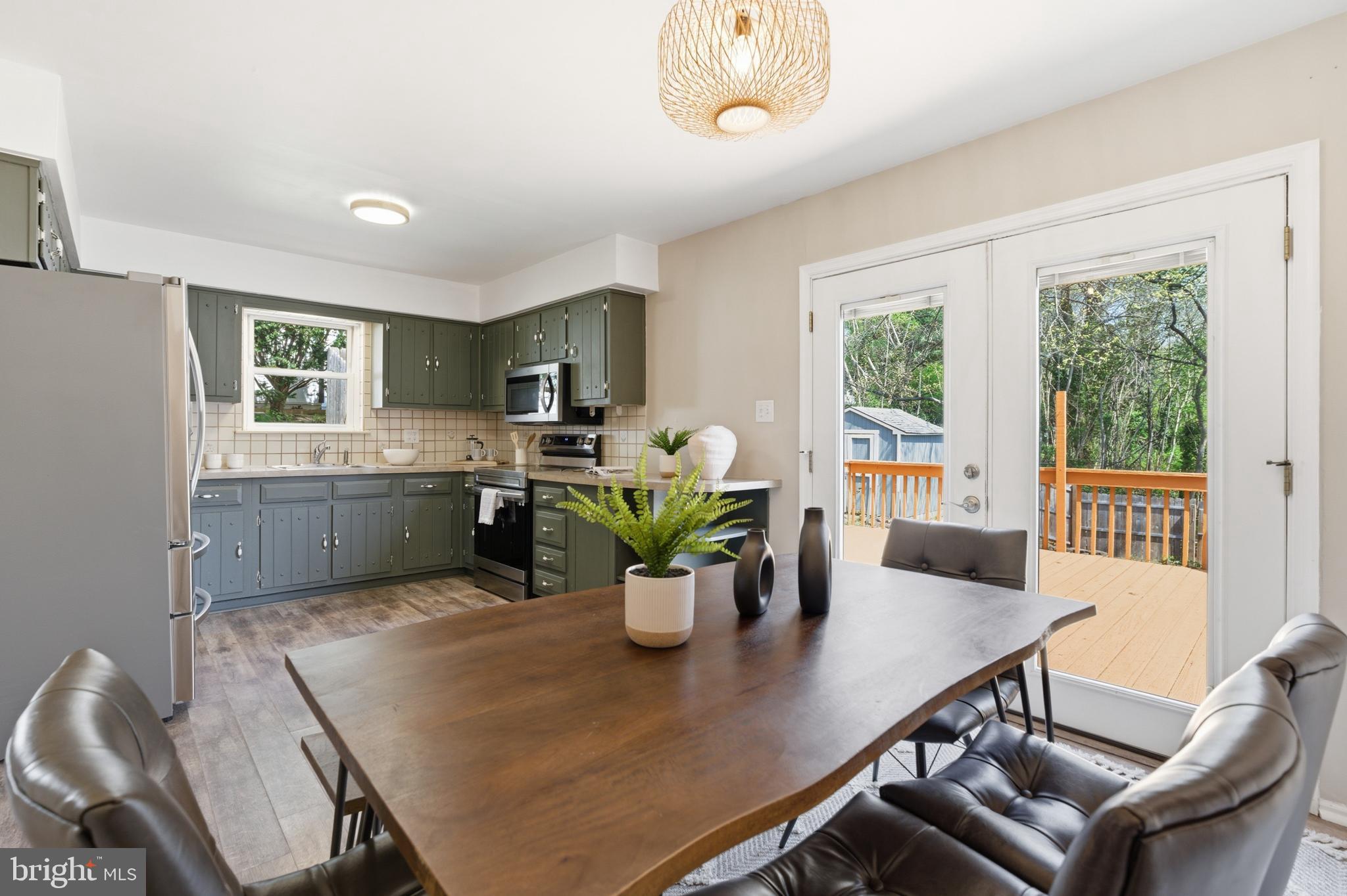 BEECHWOOD PARK - Residential