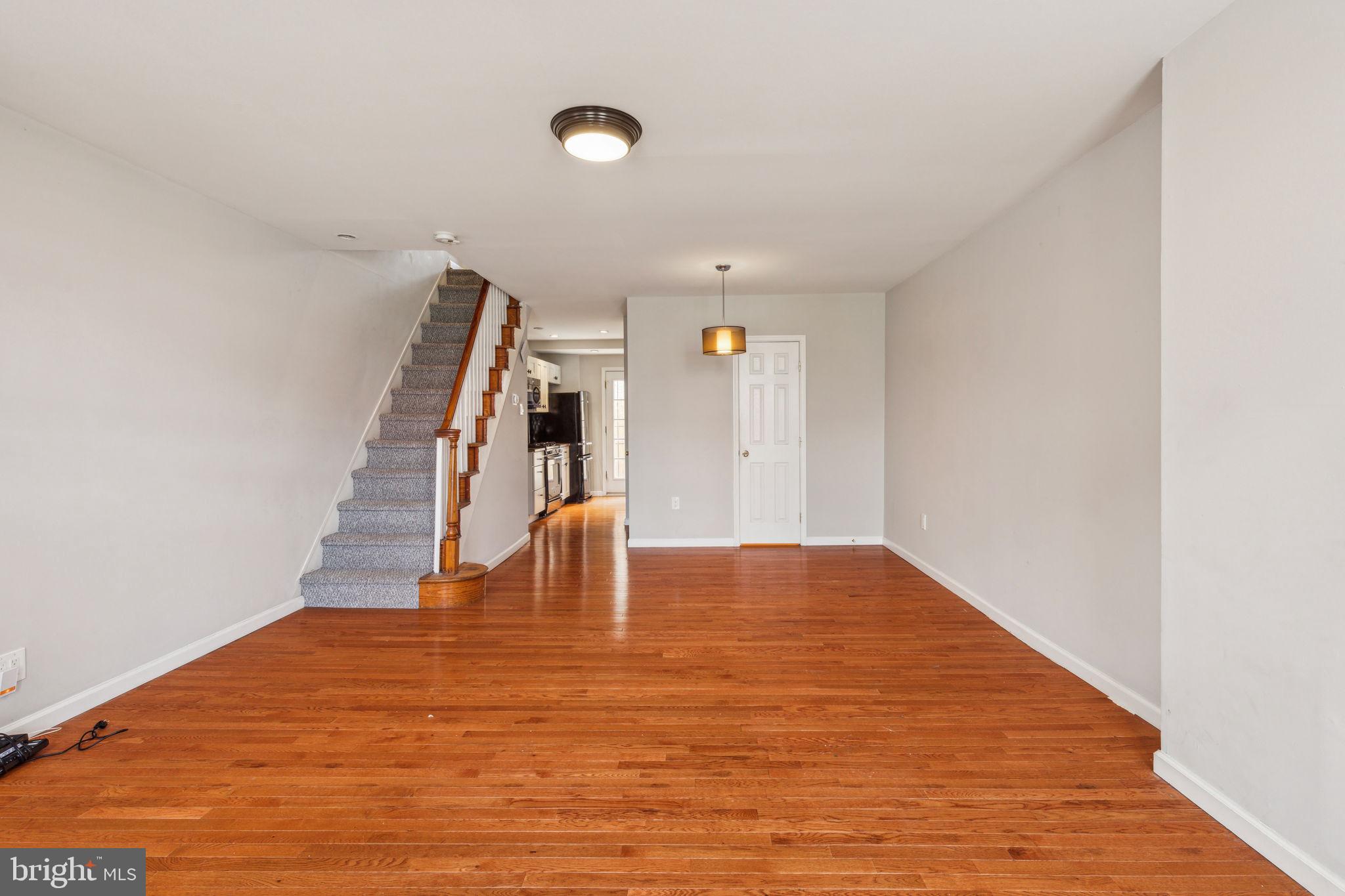 POINT BREEZE - Residential