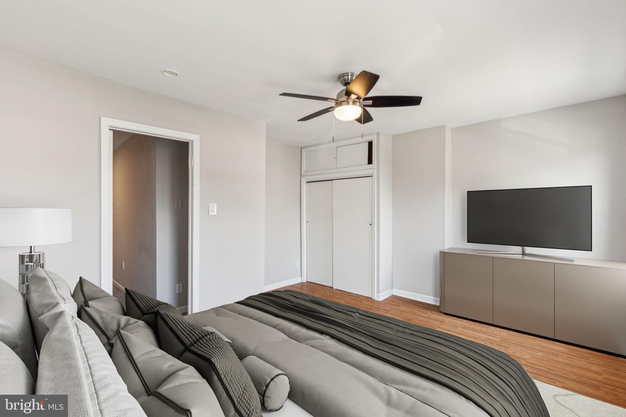 POINT BREEZE - Residential