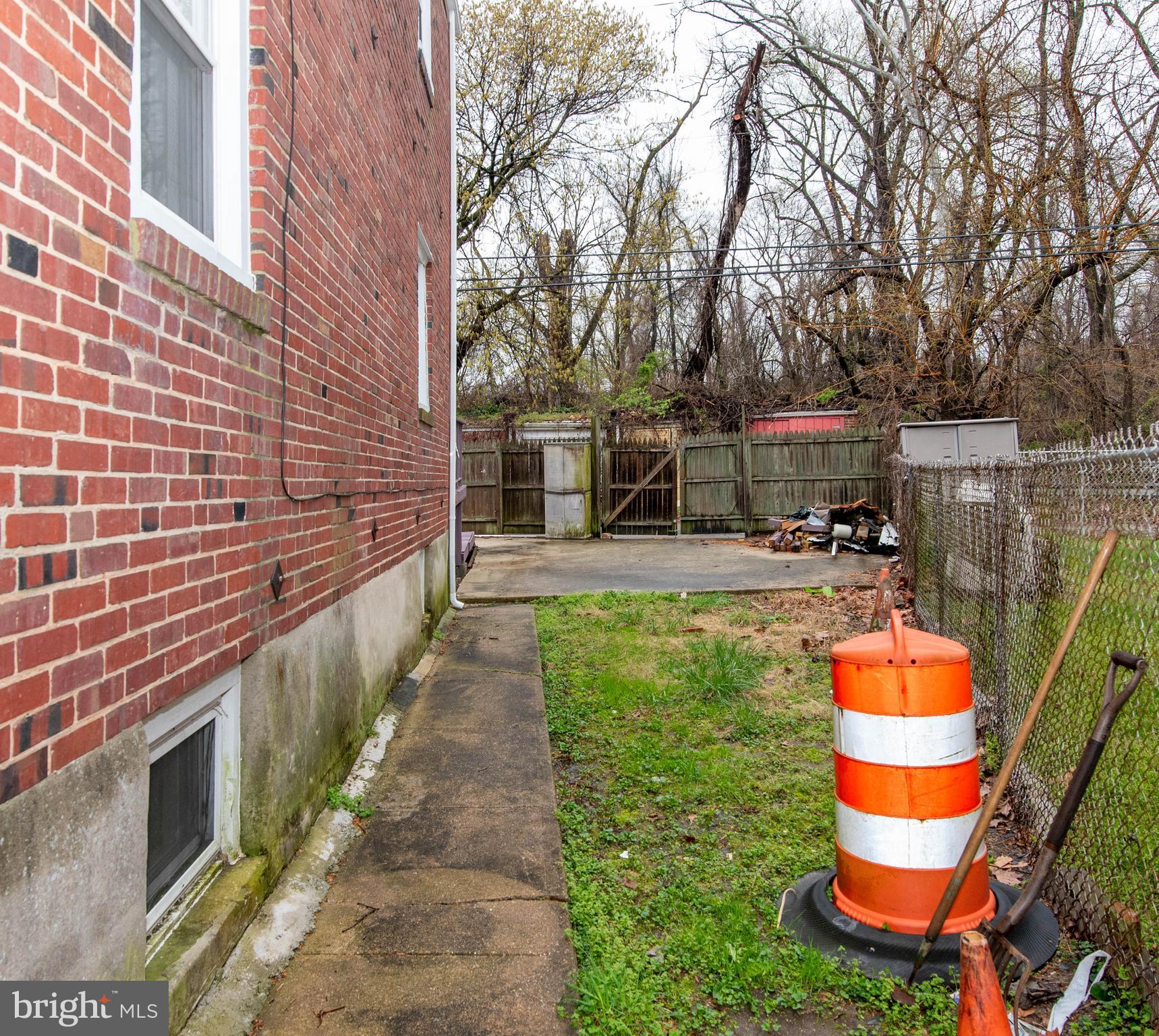 BURLEITH - LEIGHTON - Residential